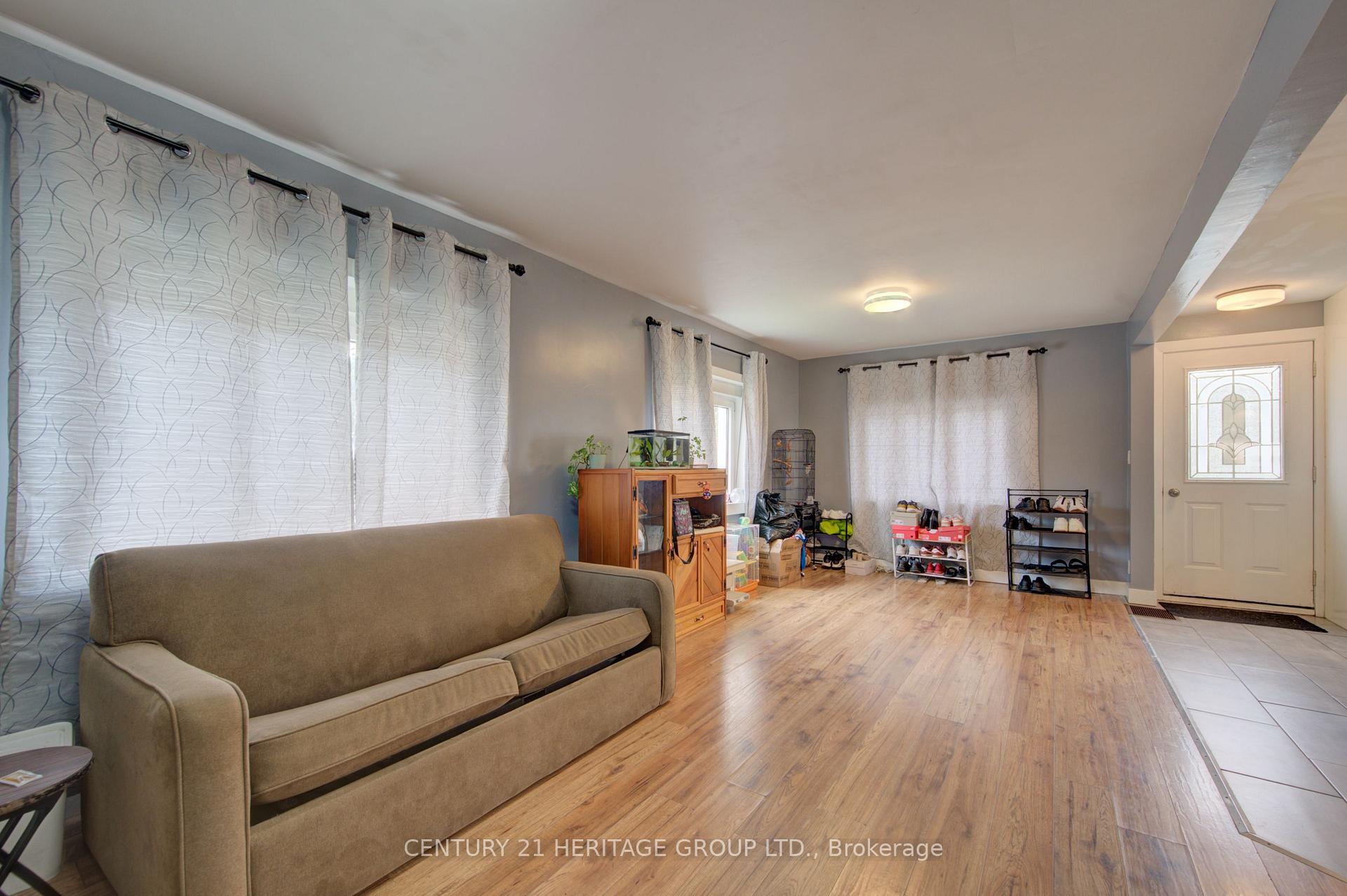 Photo 16 of 42 Henry Street, Cambridge, Christopher-Champlain — HOMEH