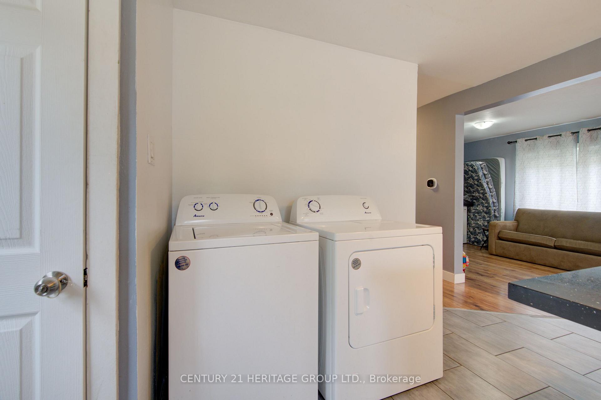 Photo 21 of 42 Henry Street, Cambridge, Christopher-Champlain — HOMEH