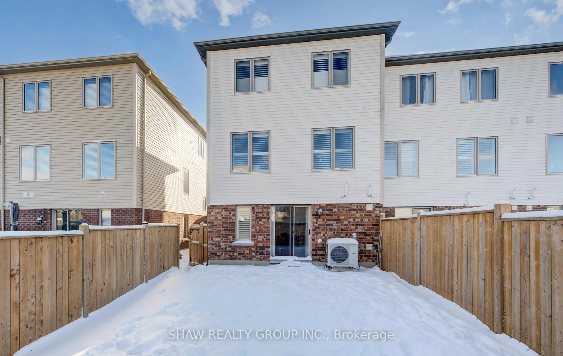 Photo 43 of Unit 10, 755 Linden Drive, Cambridge — HOMEH