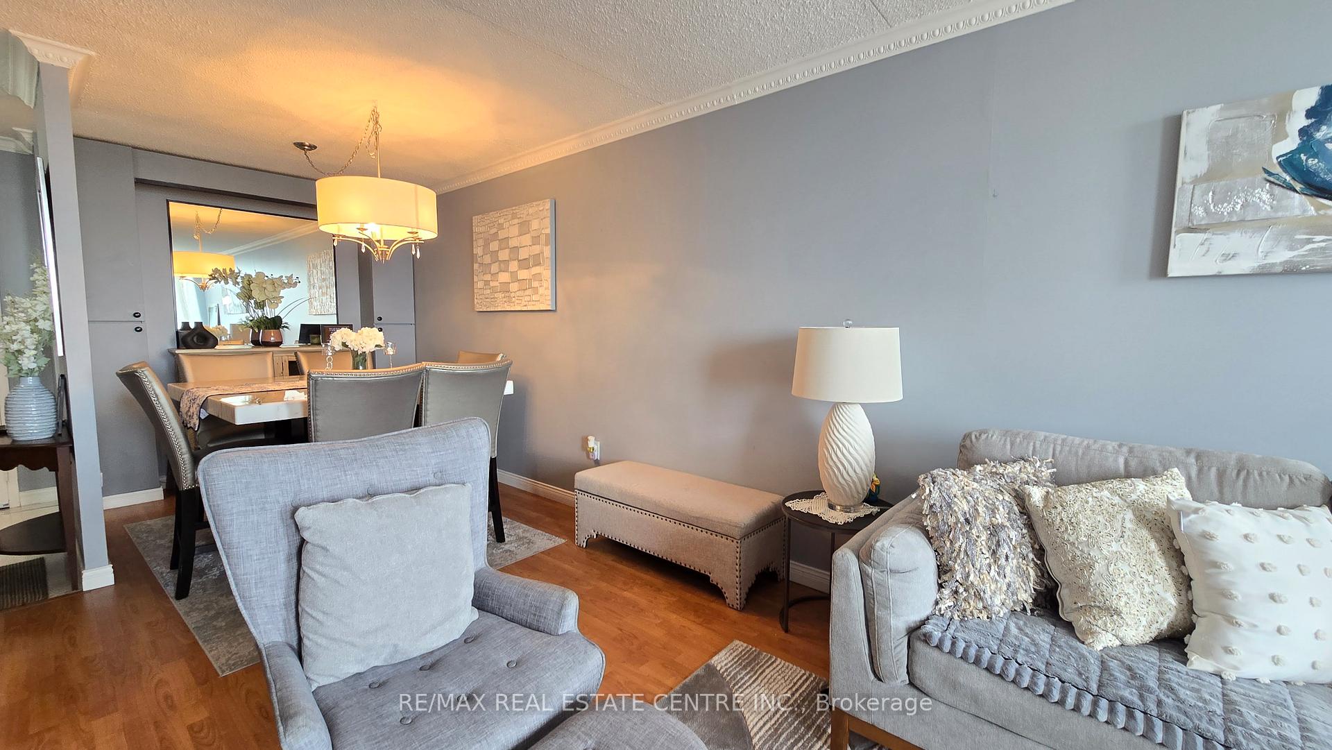 Photo 10 of Unit 609, 1540 Pickering Parkway, Pickering, Town Centre — HOMEH