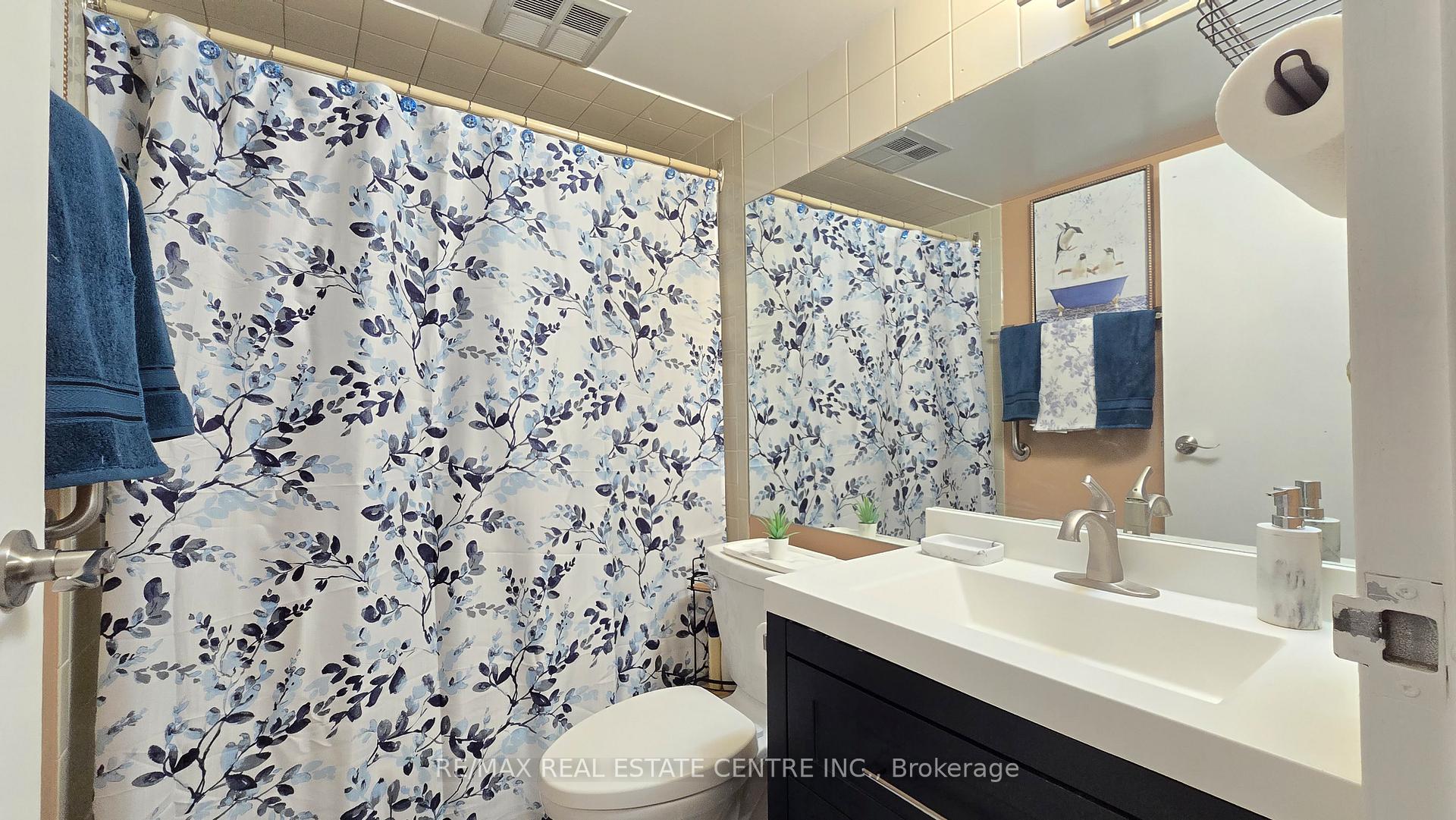 Photo 38 of Unit 609, 1540 Pickering Parkway, Pickering, Town Centre — HOMEH