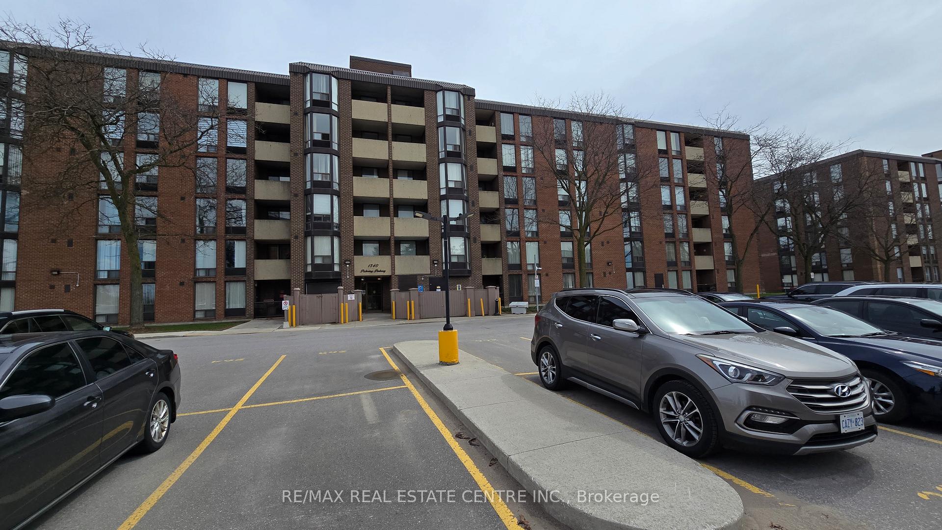 Photo 43 of Unit 609, 1540 Pickering Parkway, Pickering, Town Centre — HOMEH