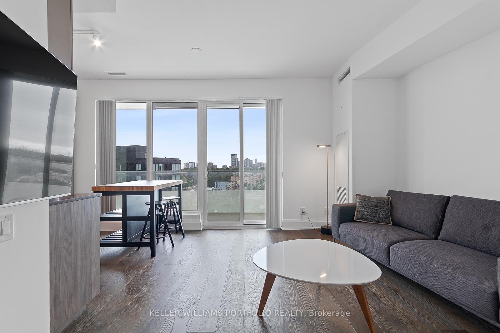 Photo 5 of Unit 809, 20 Brin Drive, Etobicoke, Edenbridge-Humber Valley — HOMEH