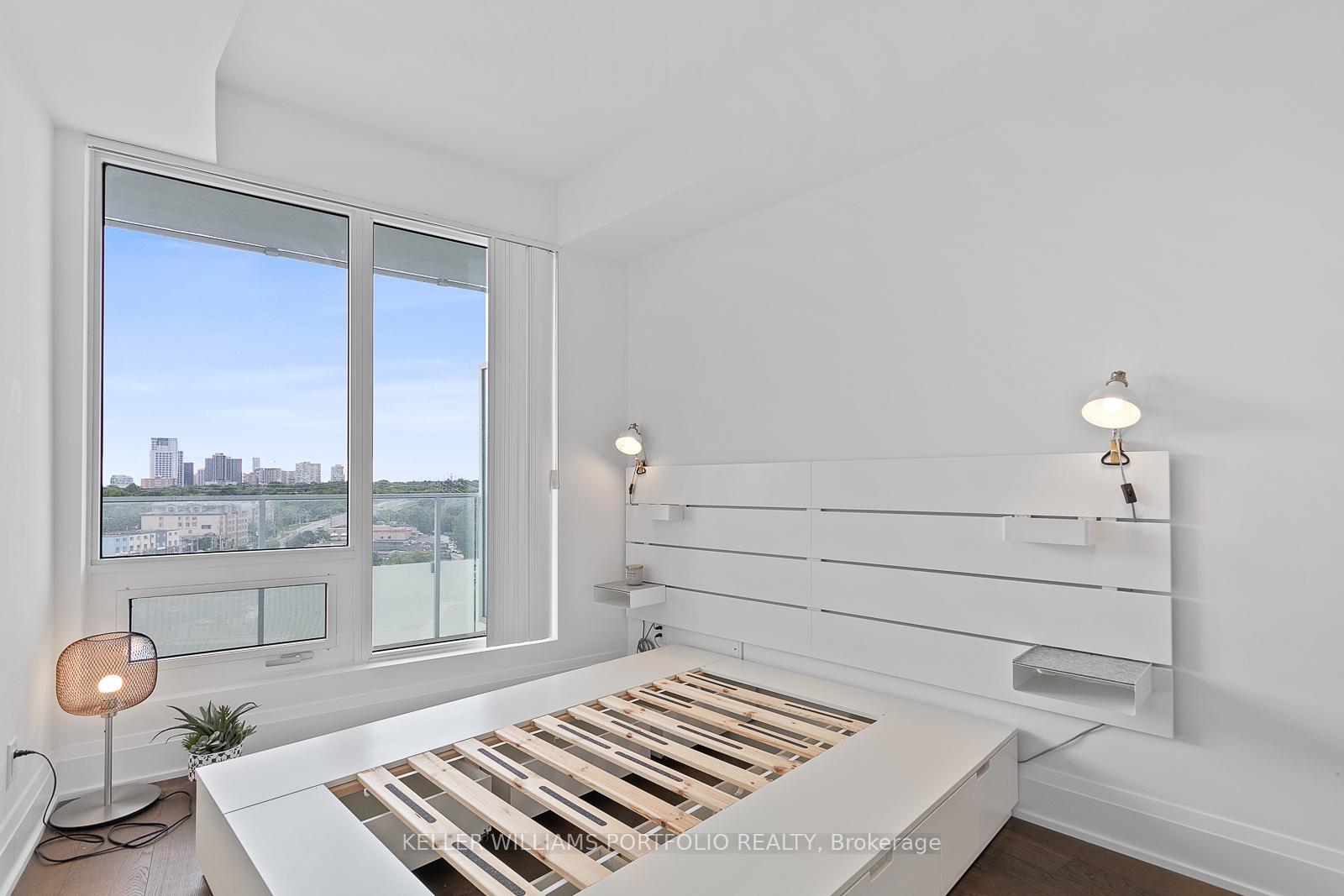 Photo 13 of Unit 809, 20 Brin Drive, Etobicoke, Edenbridge-Humber Valley — HOMEH