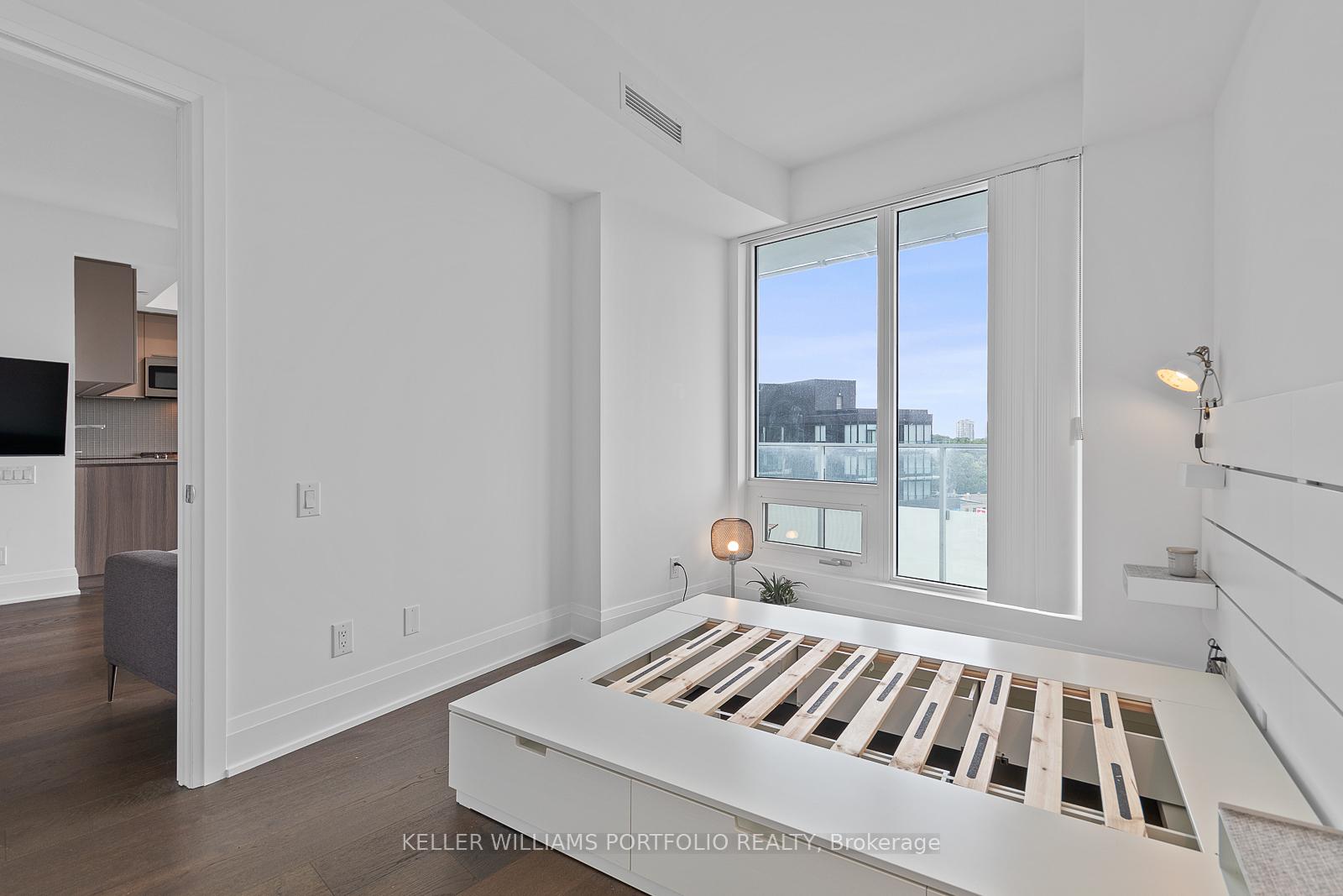 Photo 14 of Unit 809, 20 Brin Drive, Etobicoke, Edenbridge-Humber Valley — HOMEH