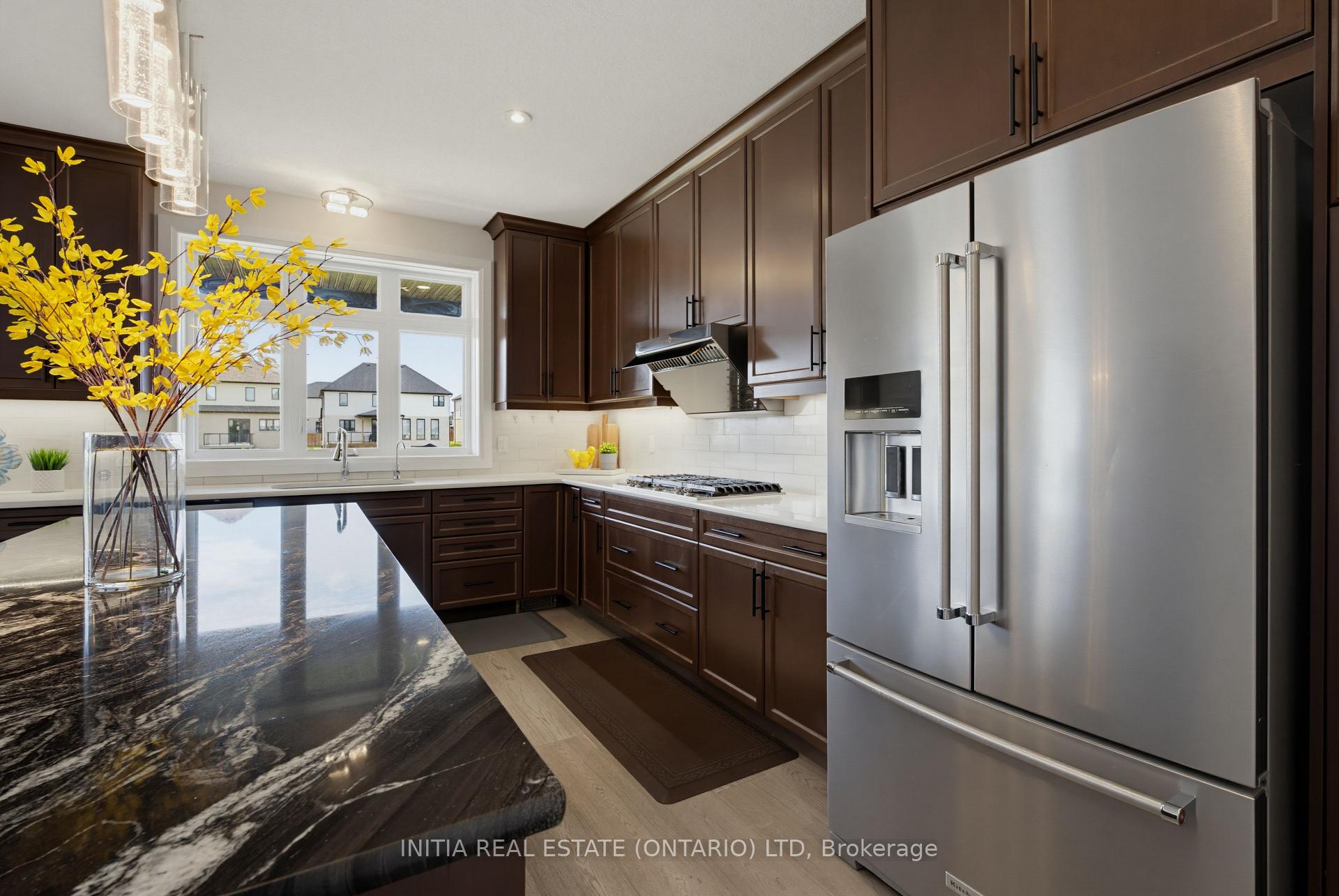 Photo 7 of 1258 Silverfox Drive, London, North S — HOMEH