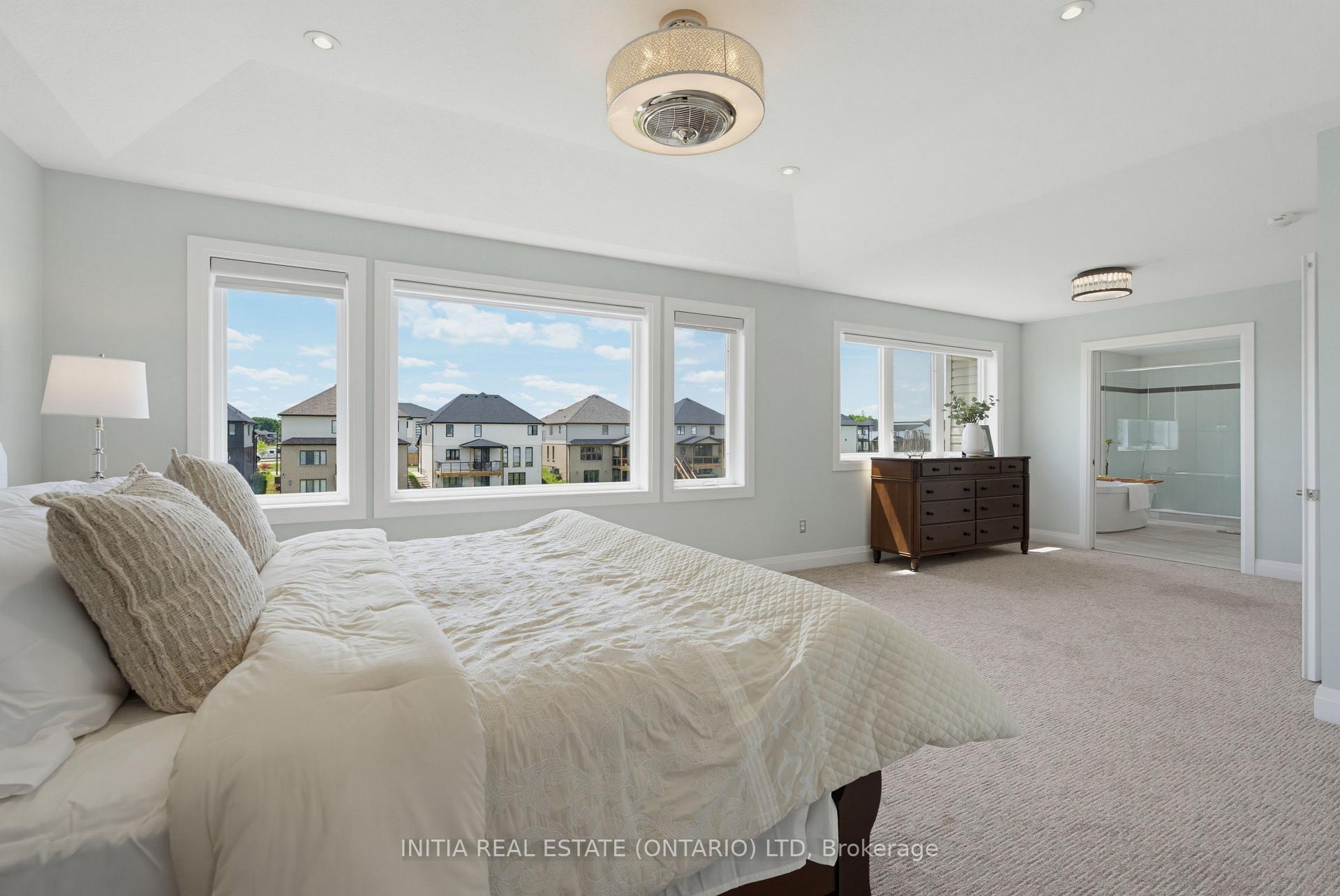 Photo 14 of 1258 Silverfox Drive, London, North S — HOMEH