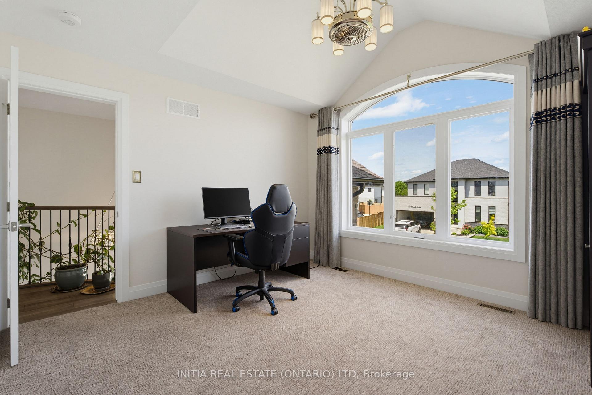 Photo 22 of 1258 Silverfox Drive, London, North S — HOMEH