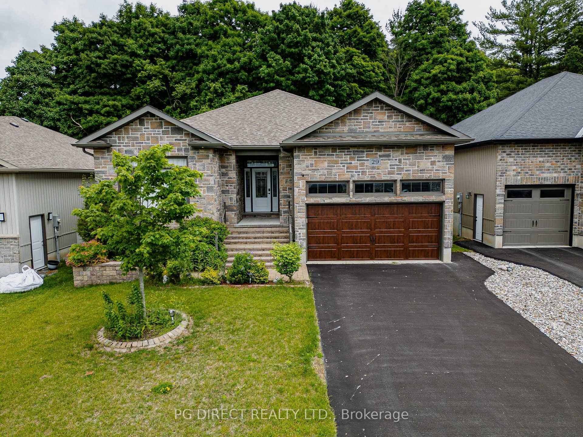 Photo of 29 Autumn Grove