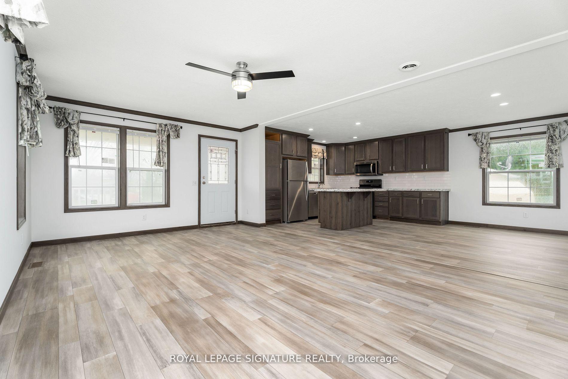 Photo 3 of 12 Briarwood Place, Innisfil, Cookstown — HOMEH