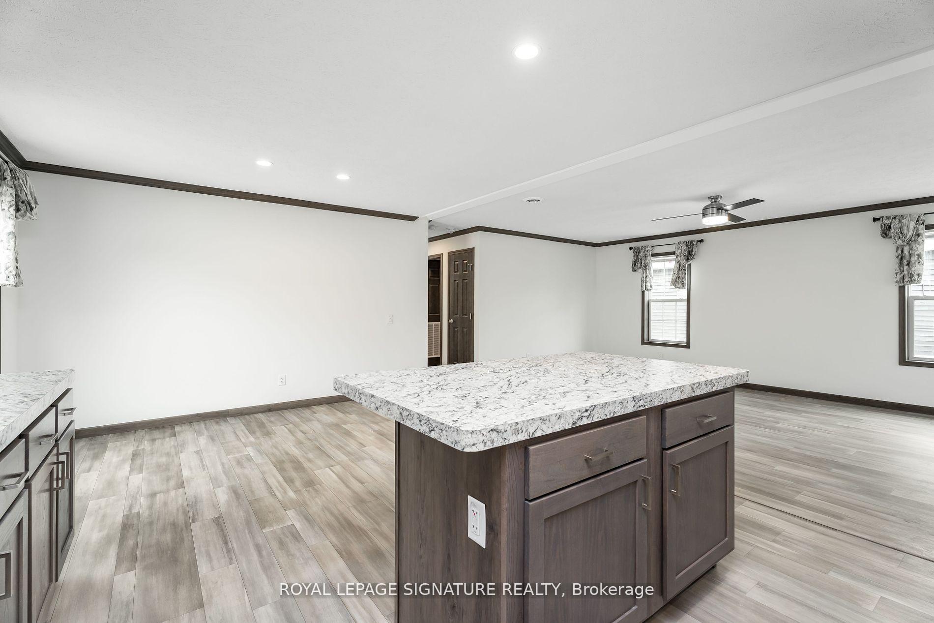 Photo 15 of 12 Briarwood Place, Innisfil, Cookstown — HOMEH