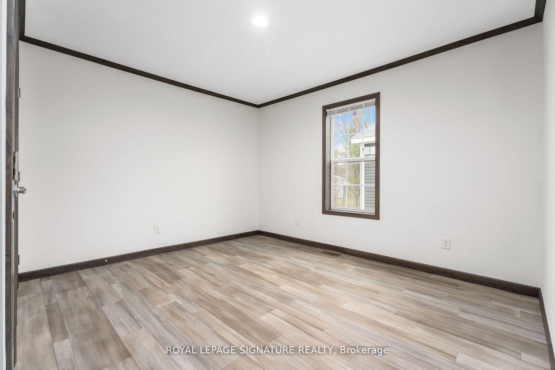Photo 24 of 12 Briarwood Place, Innisfil, Cookstown — HOMEH
