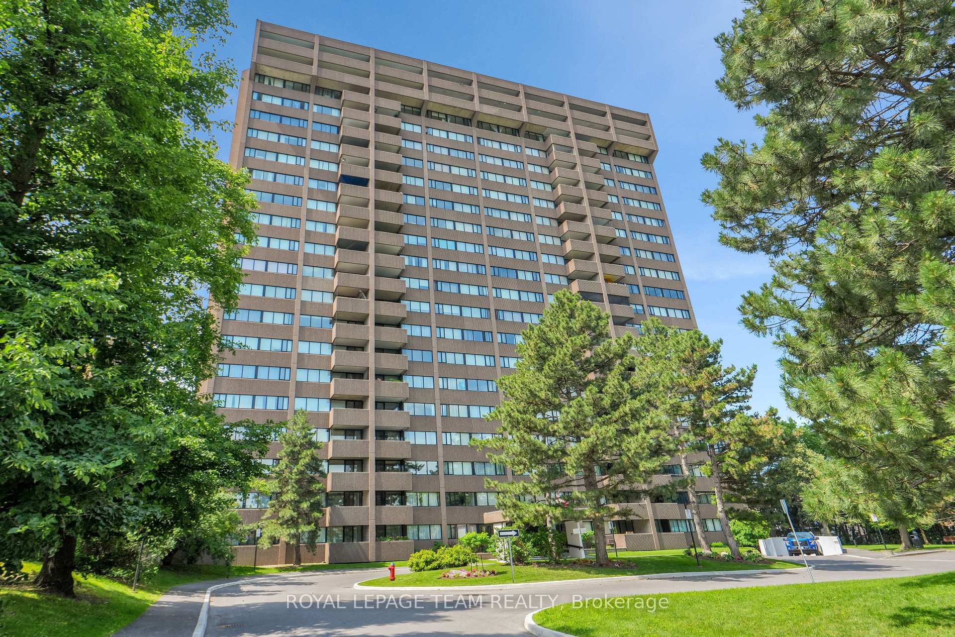 Photo 3 of Unit 104, 3360 Southgate Road, Ottawa, South Keys — HOMEH