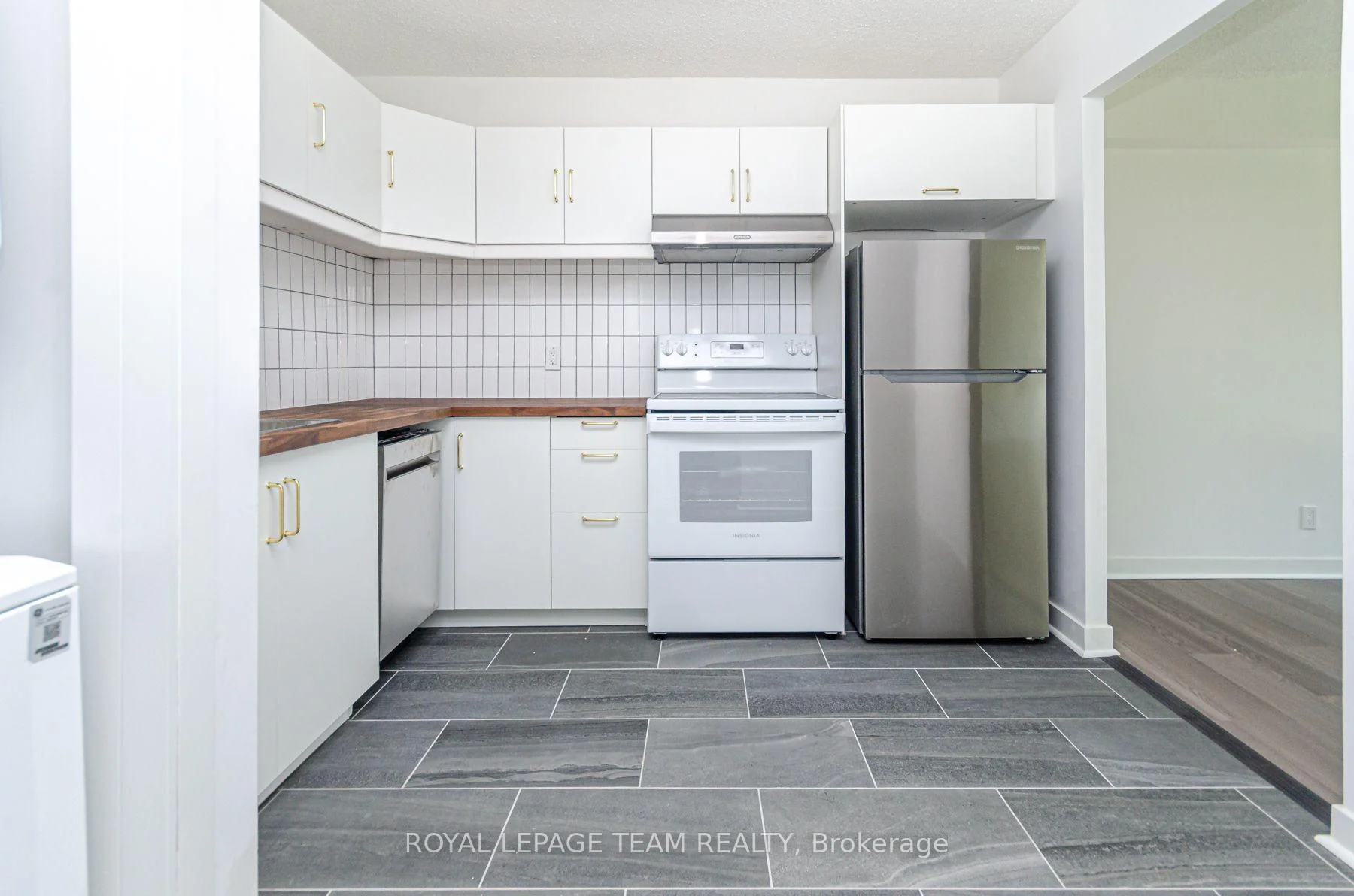 Photo 24 of Unit 104, 3360 Southgate Road, Ottawa, South Keys — HOMEH