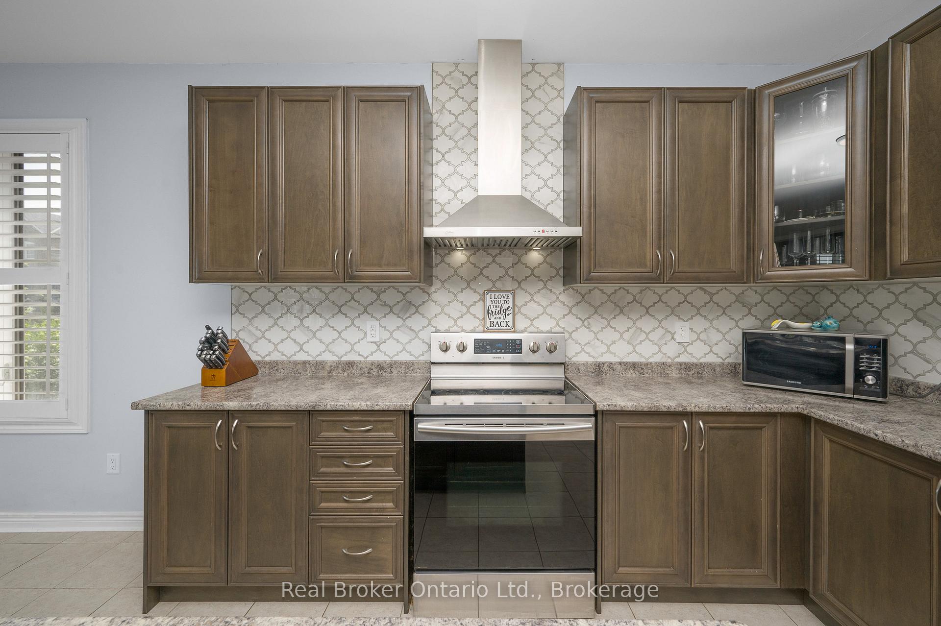 Photo 20 of 3 Newbrook Street, Brant, Paris — HOMEH
