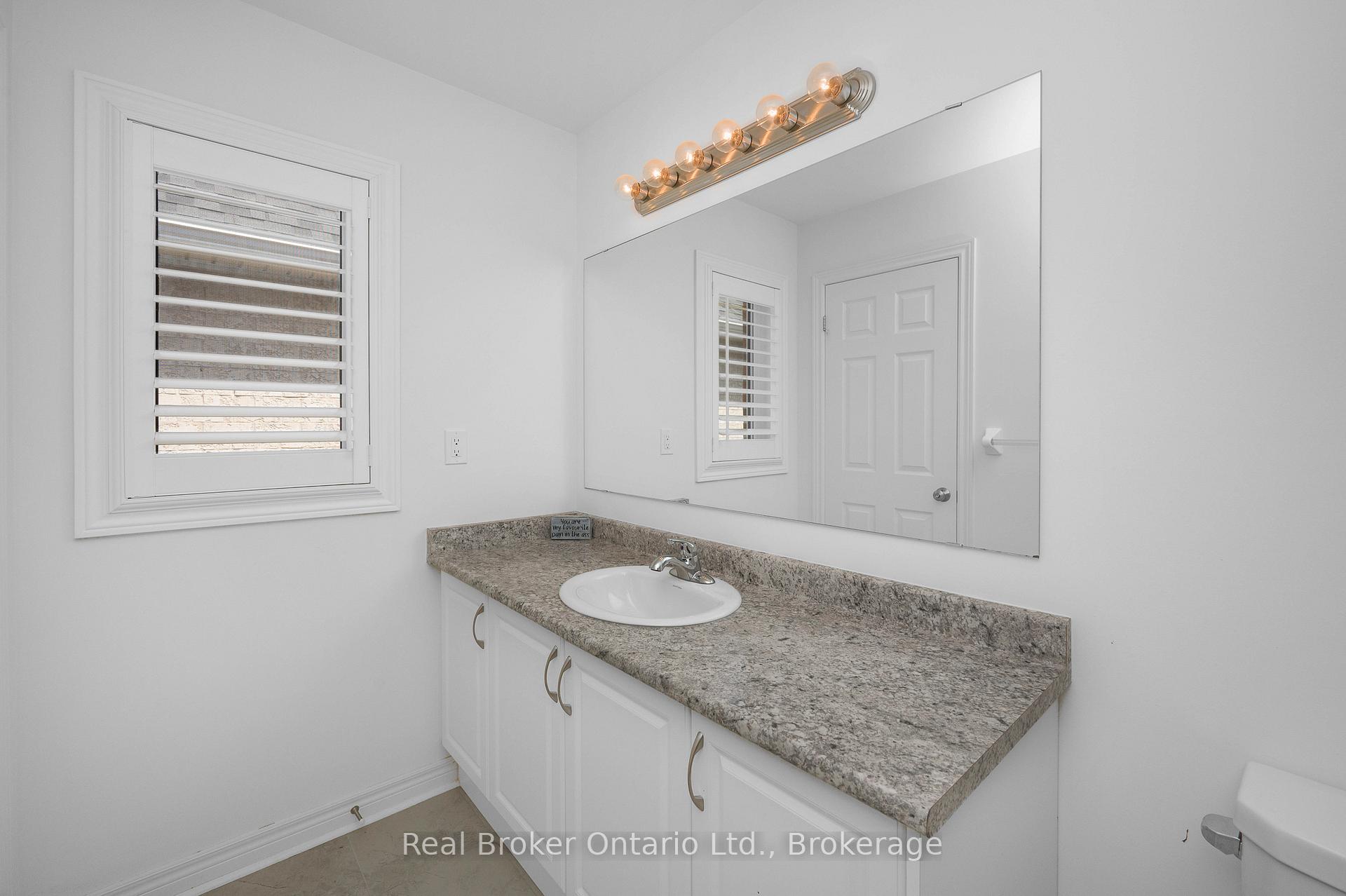 Photo 28 of 3 Newbrook Street, Brant, Paris — HOMEH