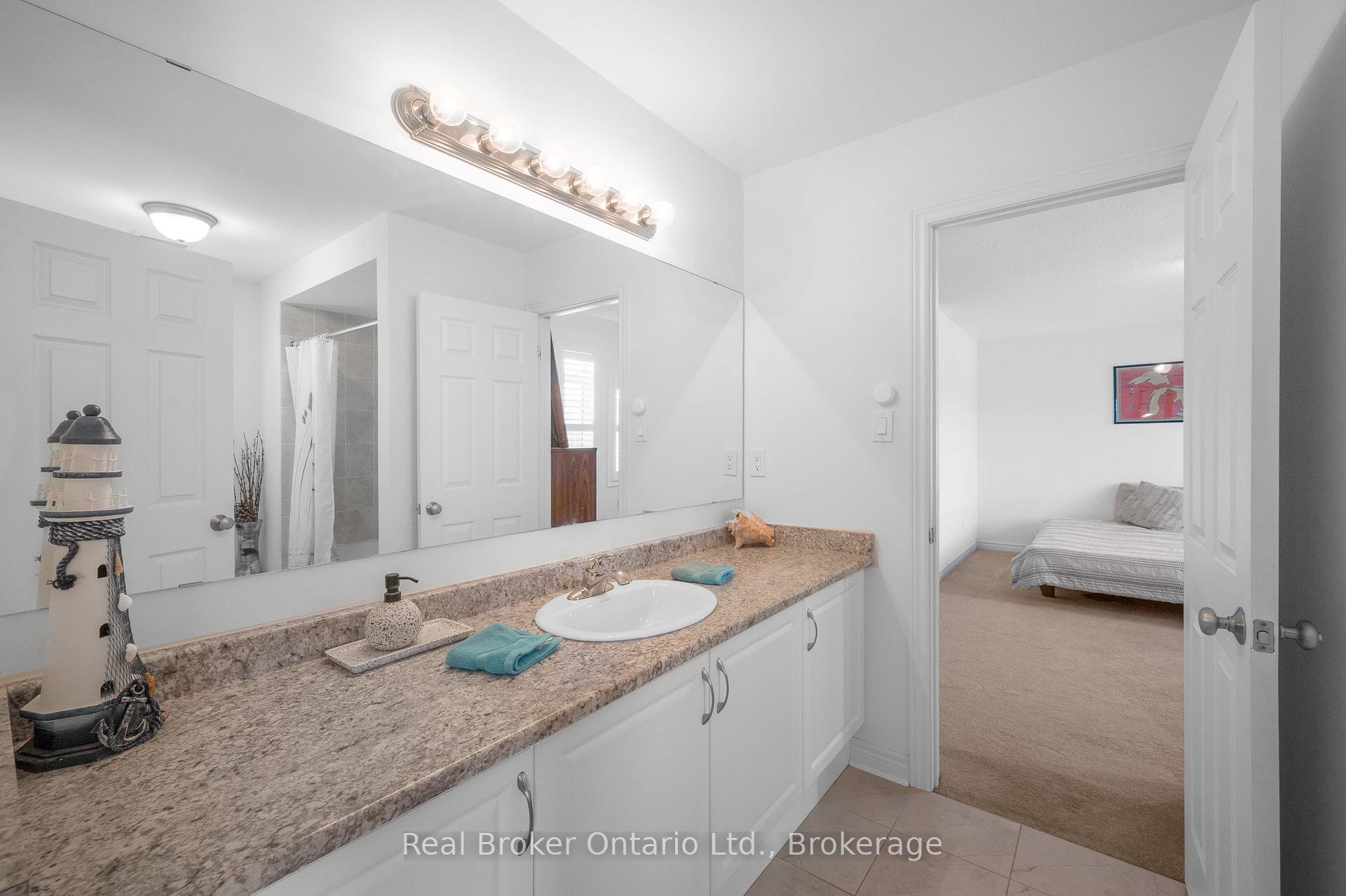 Photo 32 of 3 Newbrook Street, Brant, Paris — HOMEH