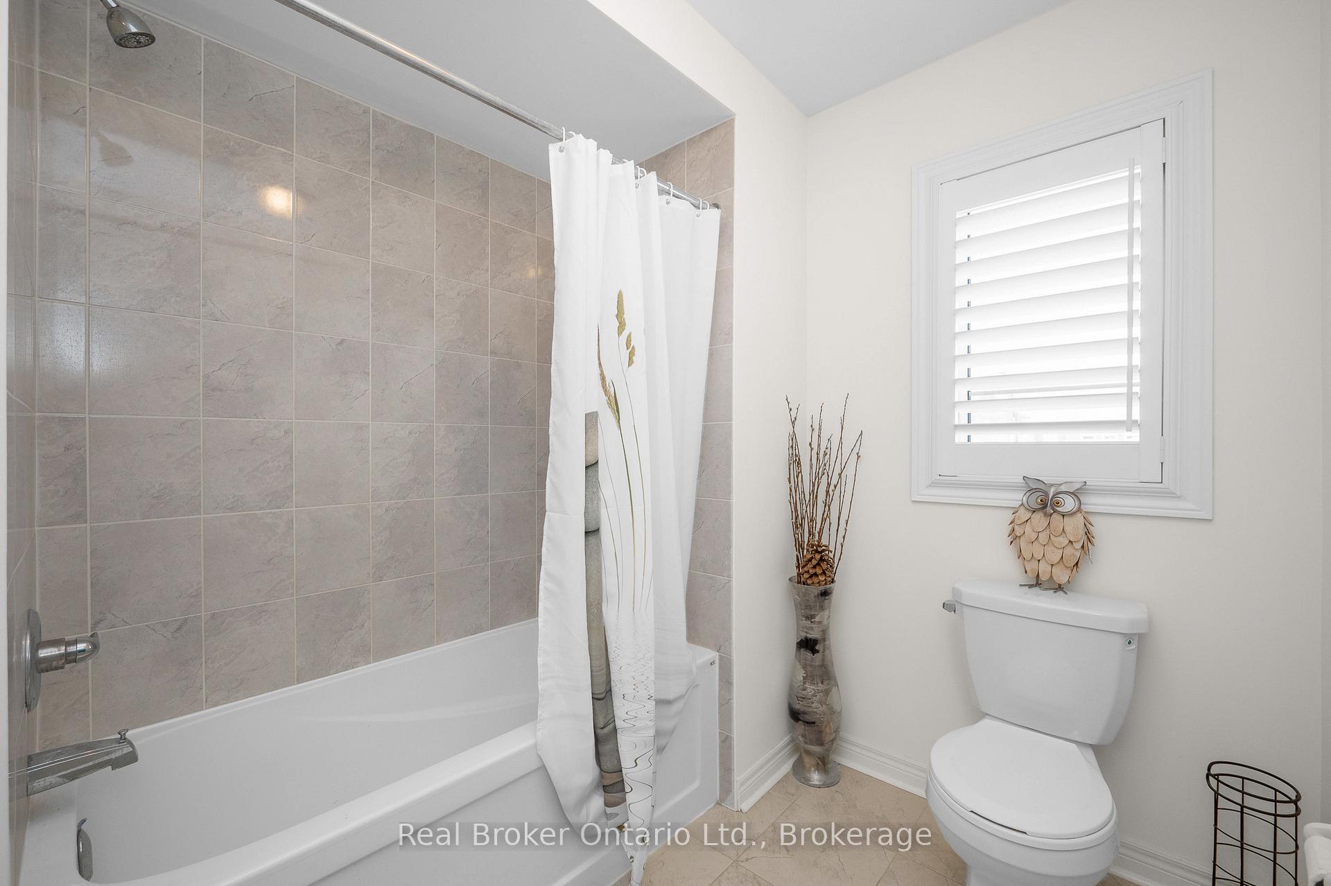 Photo 33 of 3 Newbrook Street, Brant, Paris — HOMEH