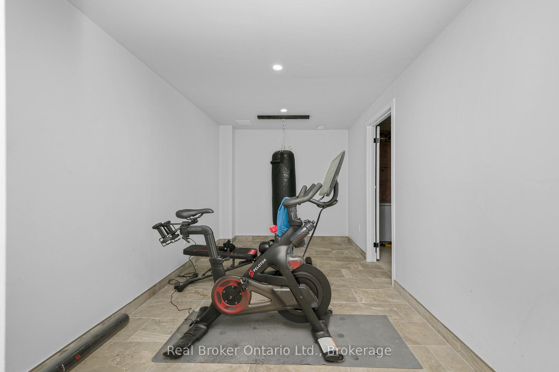 Photo 42 of 3 Newbrook Street, Brant, Paris — HOMEH