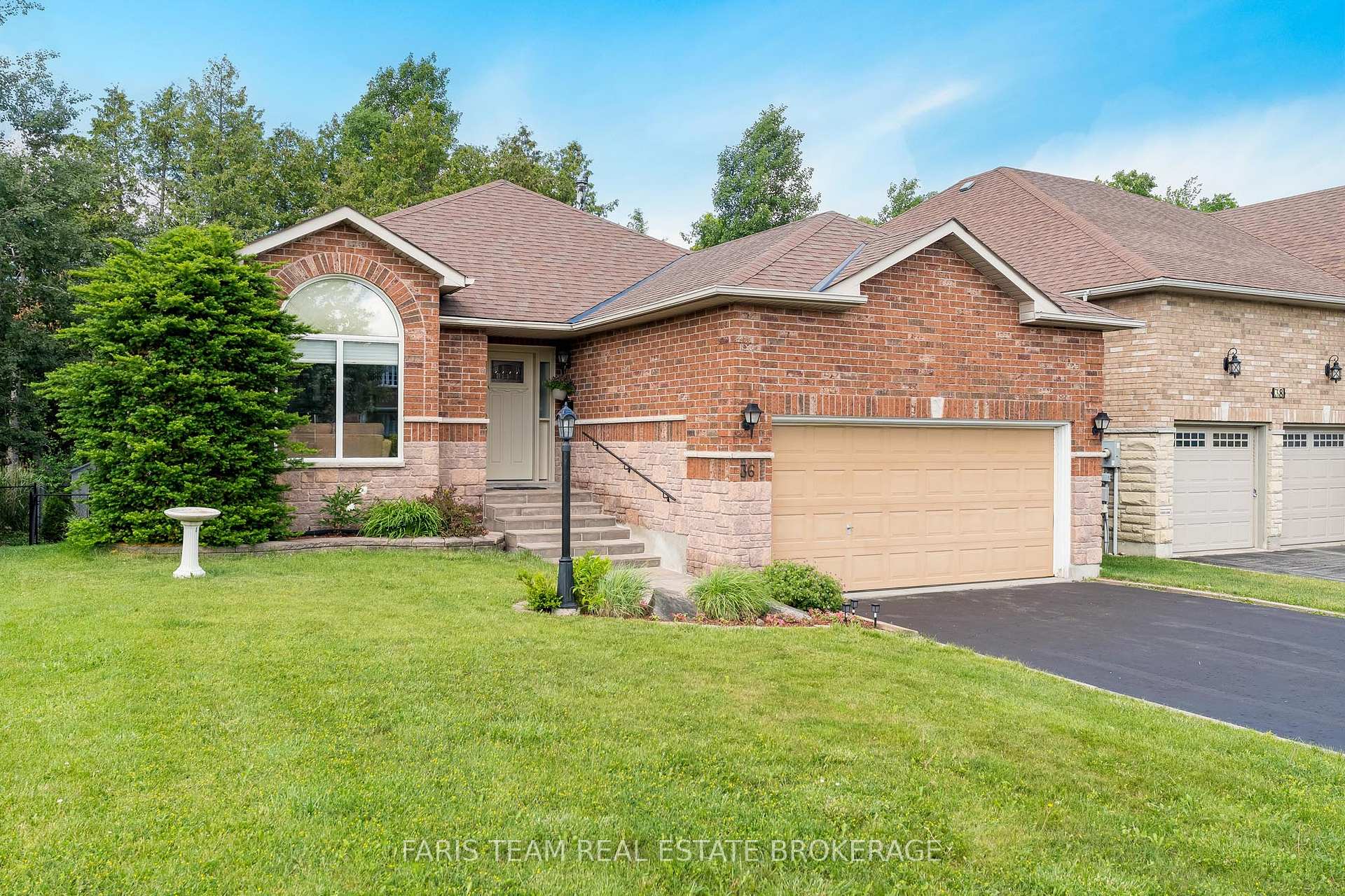 Photo 1 of 36 Bayshore Boulevard, Barrie, Bayshore — HOMEH