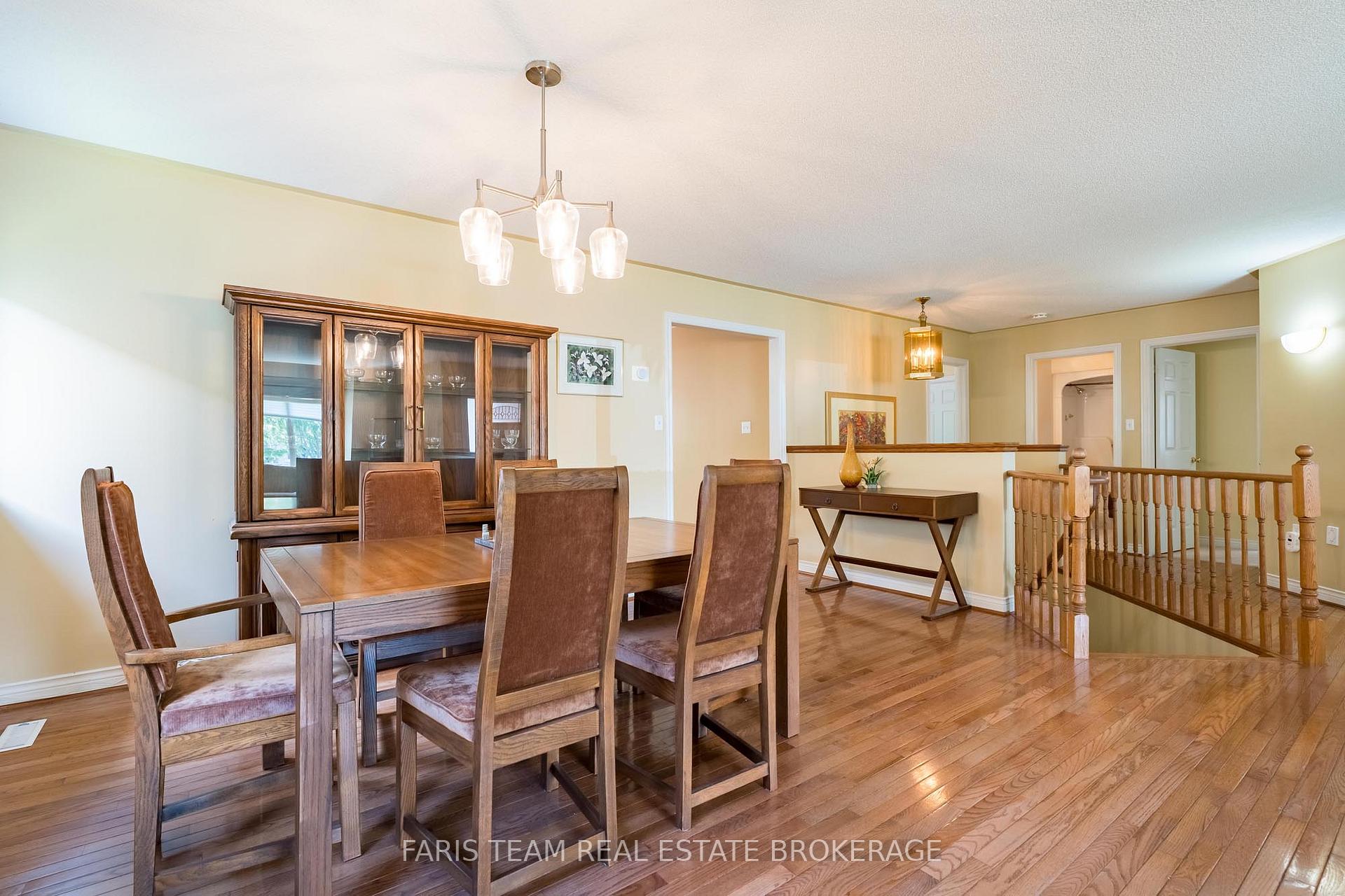 Photo 12 of 36 Bayshore Boulevard, Barrie, Bayshore — HOMEH