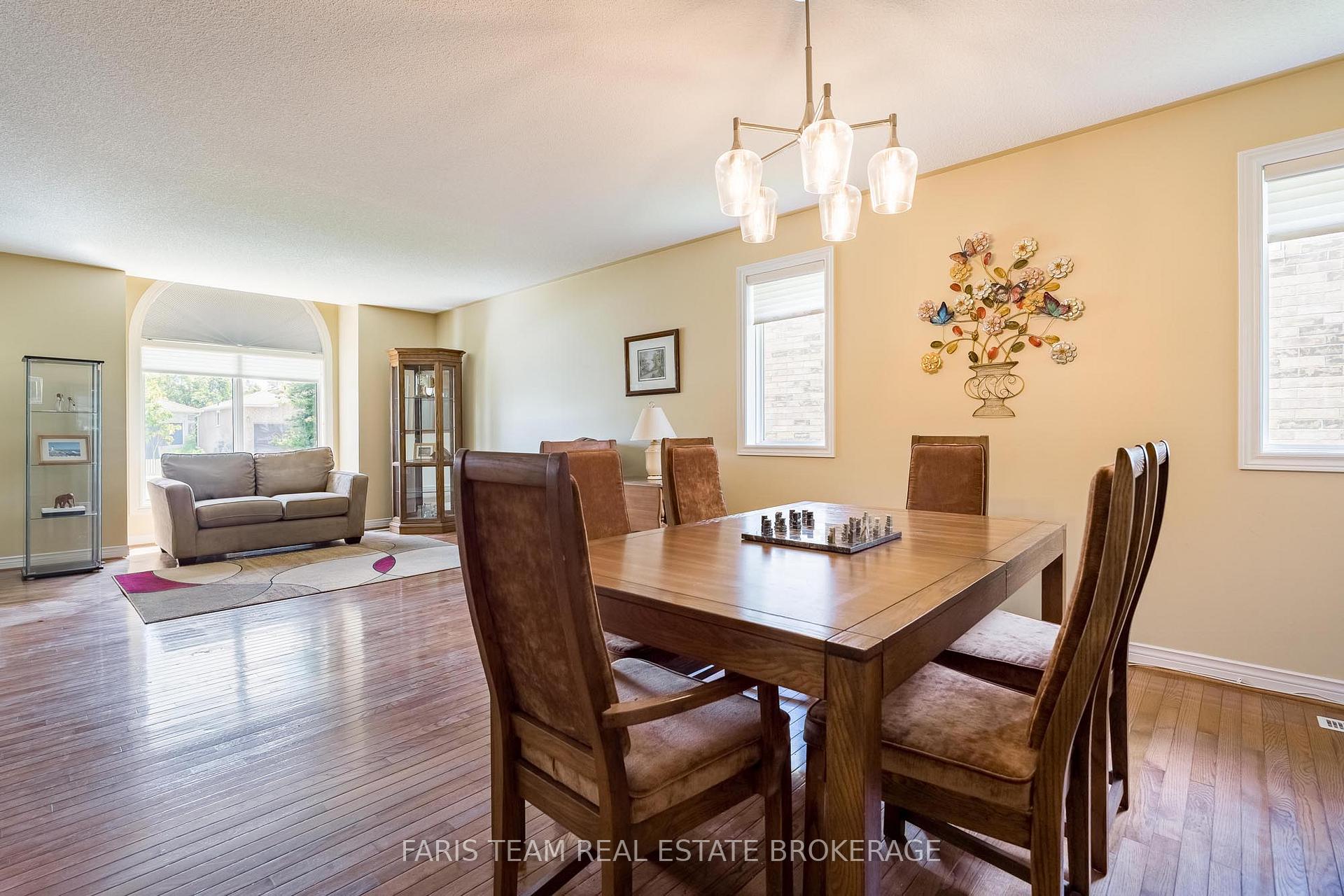 Photo 13 of 36 Bayshore Boulevard, Barrie, Bayshore — HOMEH