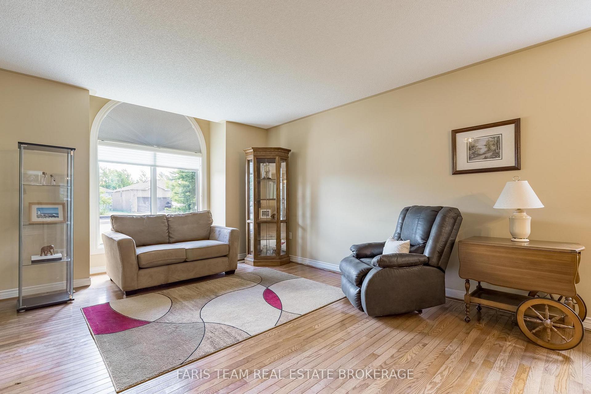 Photo 15 of 36 Bayshore Boulevard, Barrie, Bayshore — HOMEH