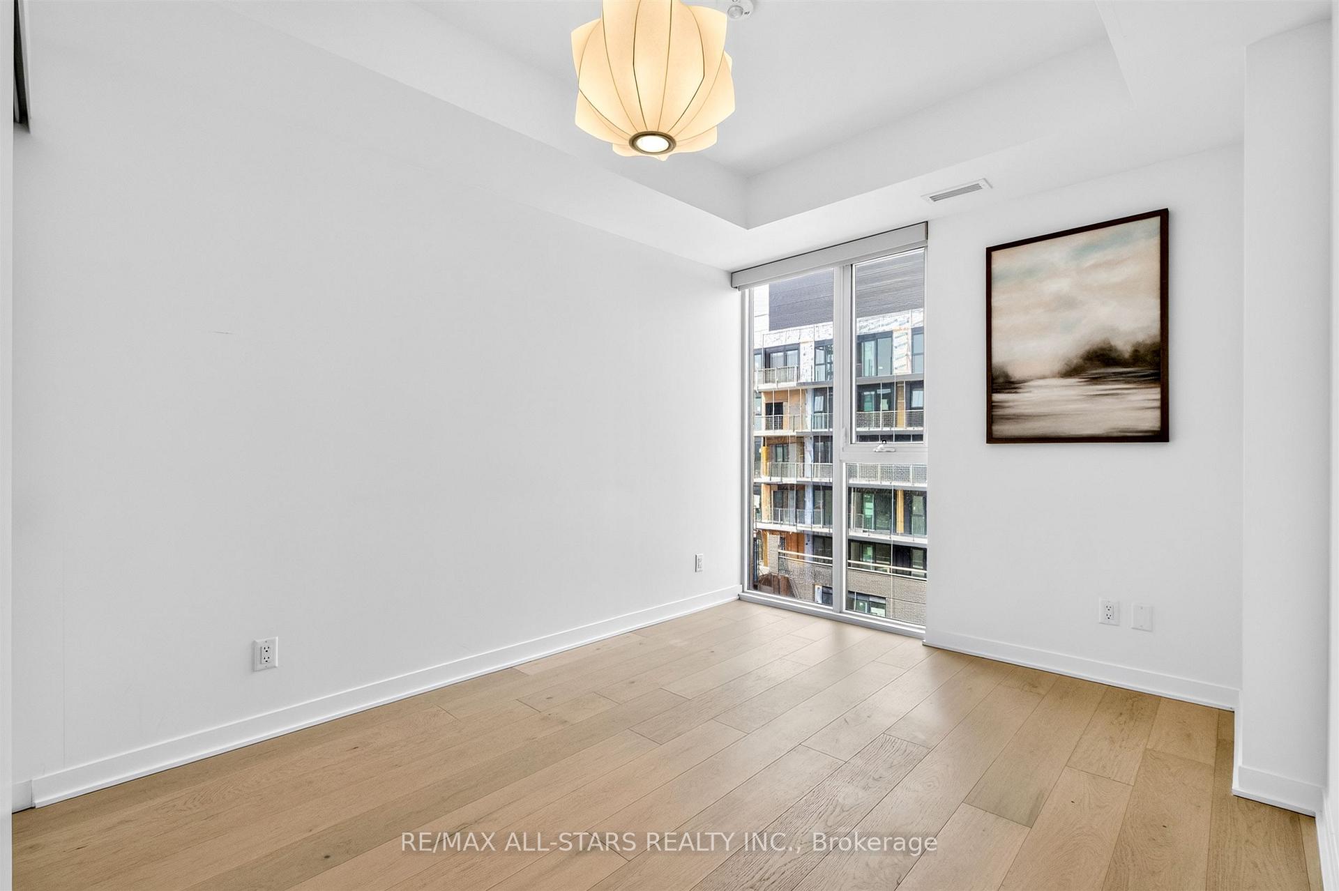 Photo 16 of 185 Alberta Avenue, Toronto, Oakwood Village — HOMEH
