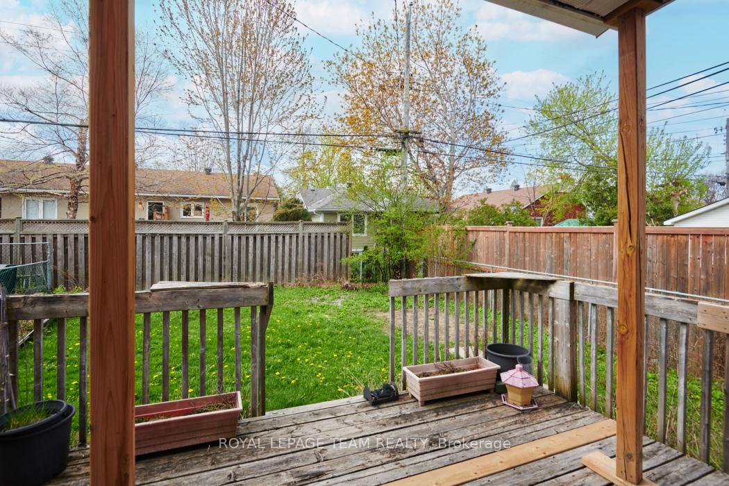 Photo 34 of 1104 Apolydor Avenue, Ottawa, Billings Bridge — HOMEH