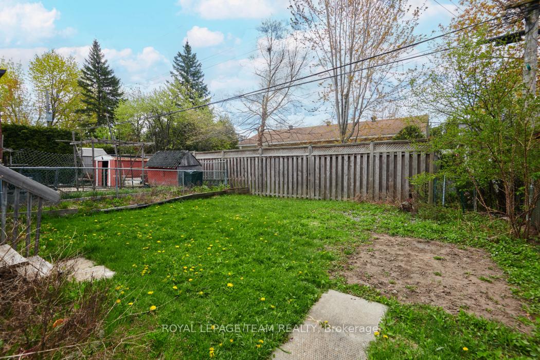 Photo 35 of 1104 Apolydor Avenue, Ottawa, Billings Bridge — HOMEH