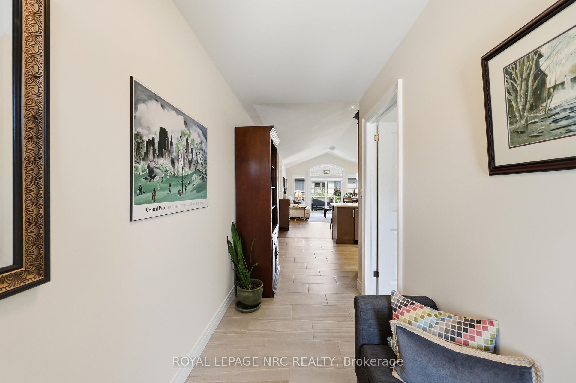 Photo 3 of 23 Richard Crescent, West Lincoln, Smithville — HOMEH