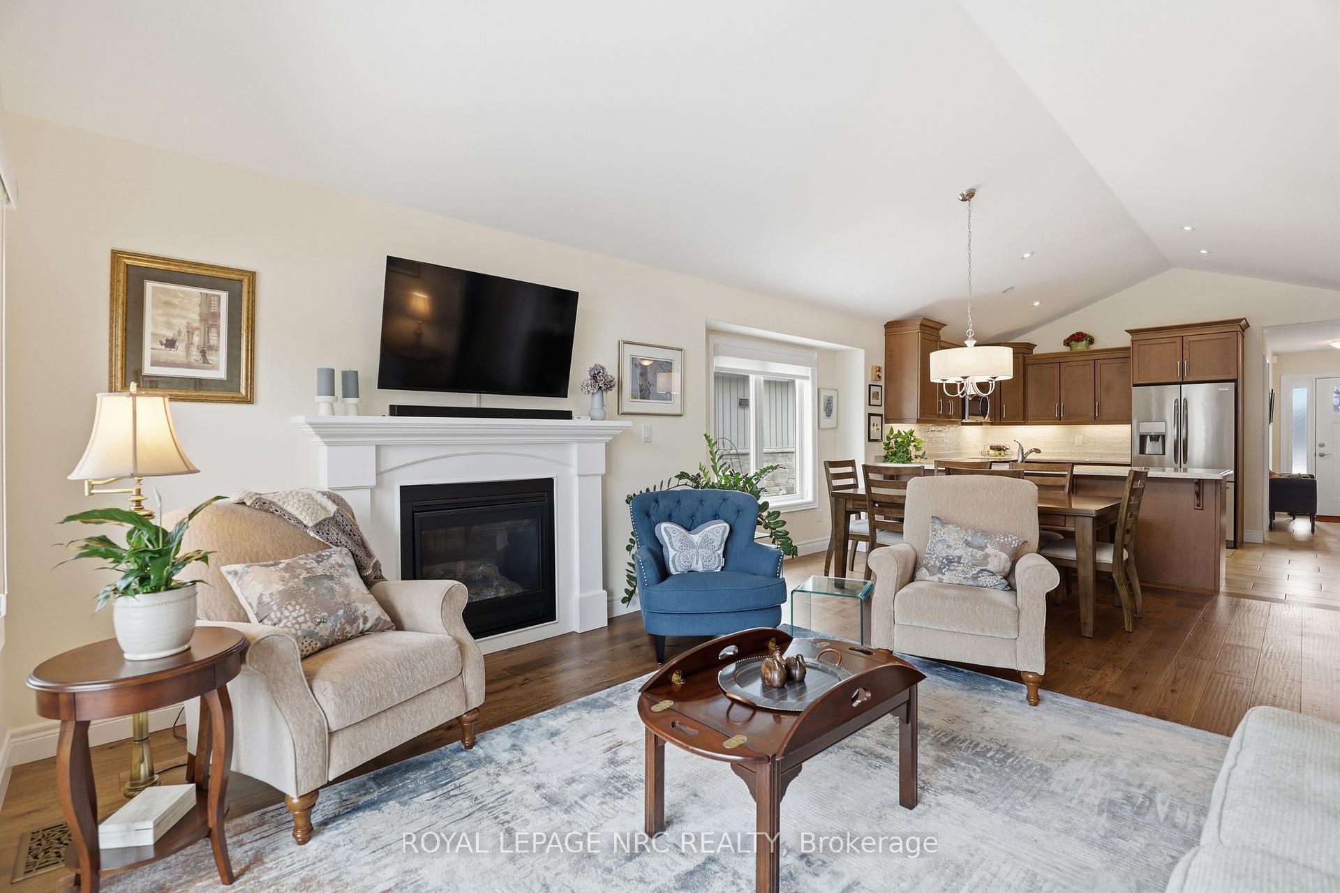 Photo 14 of 23 Richard Crescent, West Lincoln, Smithville — HOMEH