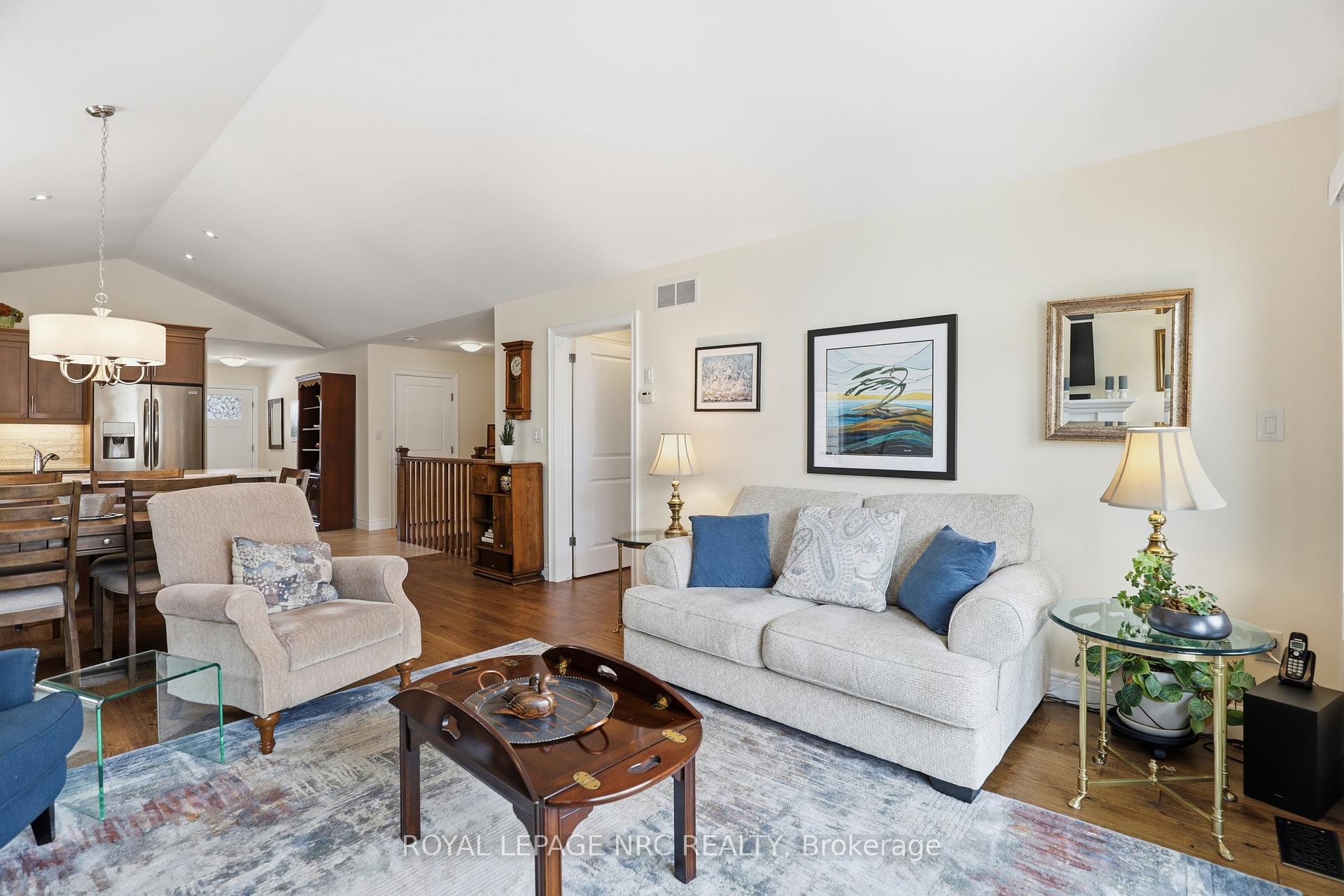 Photo 16 of 23 Richard Crescent, West Lincoln, Smithville — HOMEH