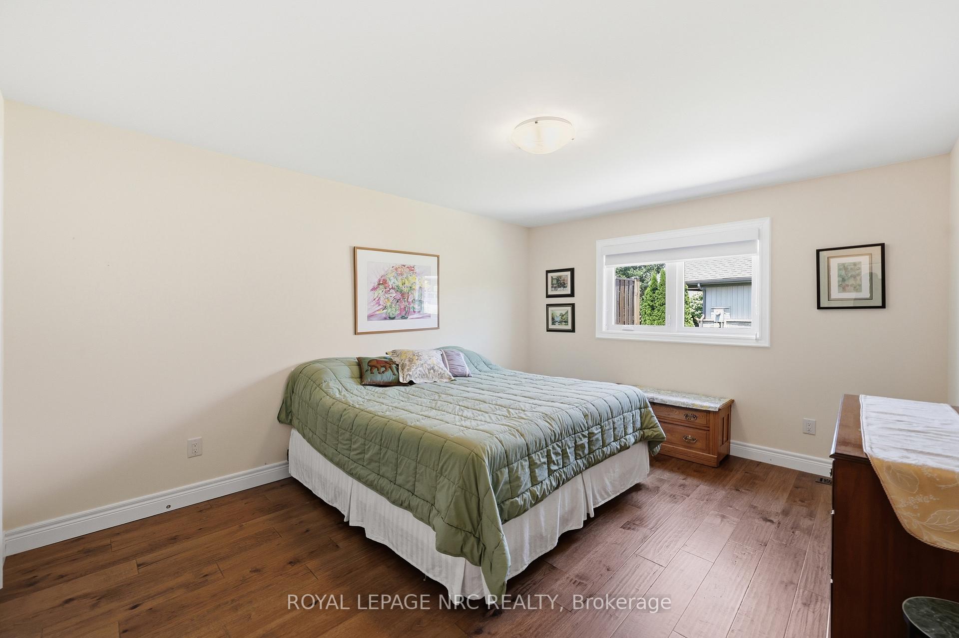 Photo 19 of 23 Richard Crescent, West Lincoln, Smithville — HOMEH