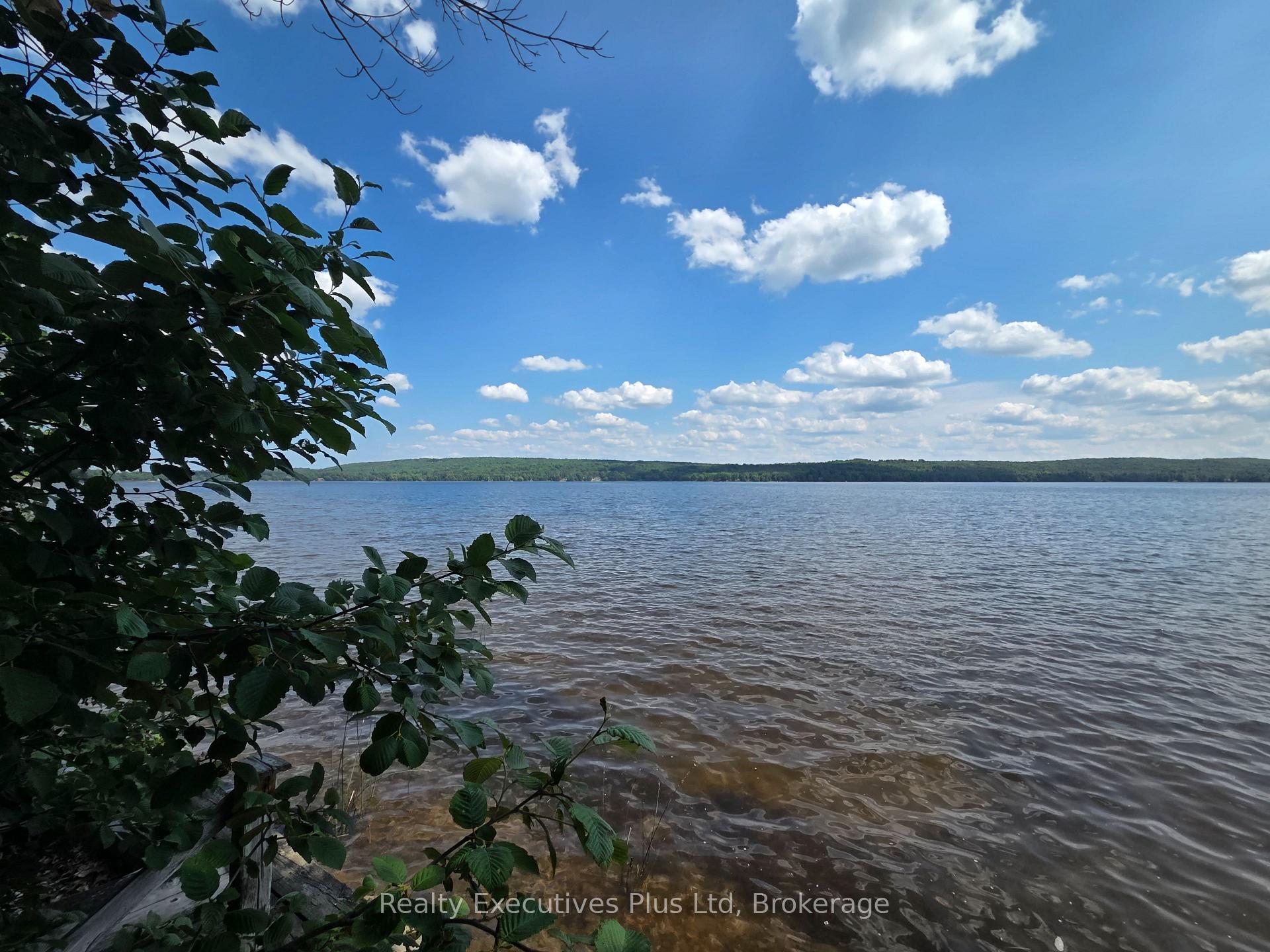 Photo 6 of 2011 North Shore Road, Algonquin Highlands, Stanhope — HOMEH