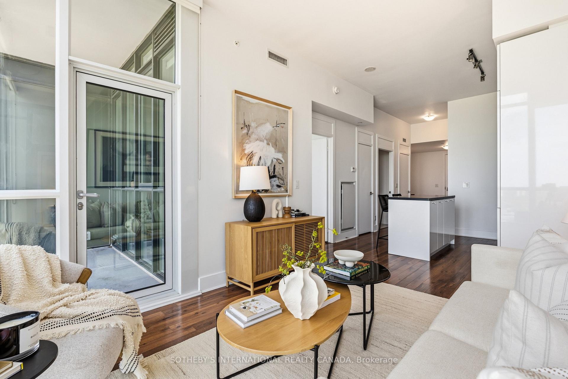 Photo 7 of Unit 2604, 32 Davenport Road, Toronto, The Annex — HOMEH