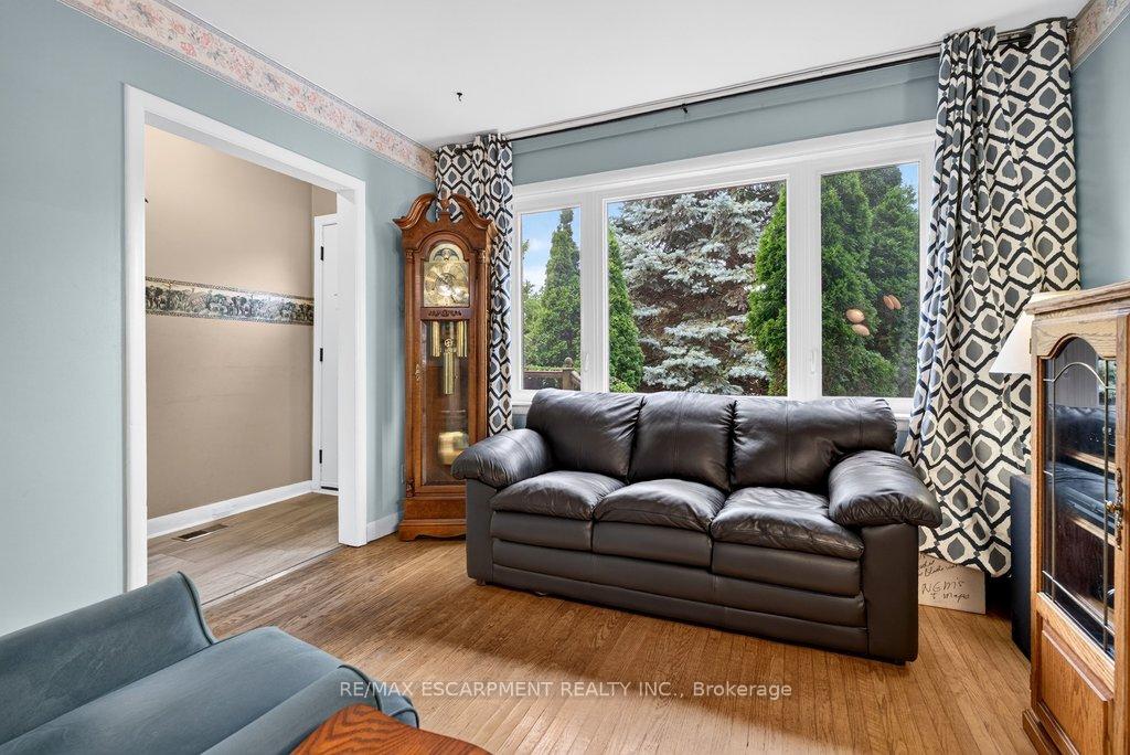 Photo 8 of 795 Drury Lane, Burlington, Brant — HOMEH