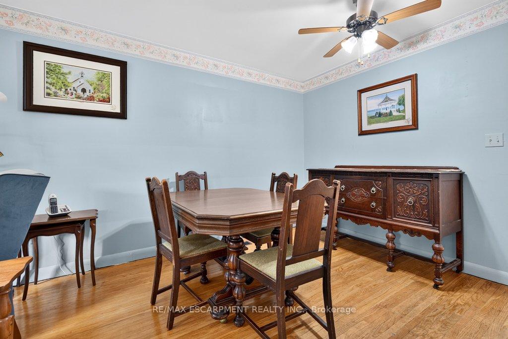Photo 11 of 795 Drury Lane, Burlington, Brant — HOMEH