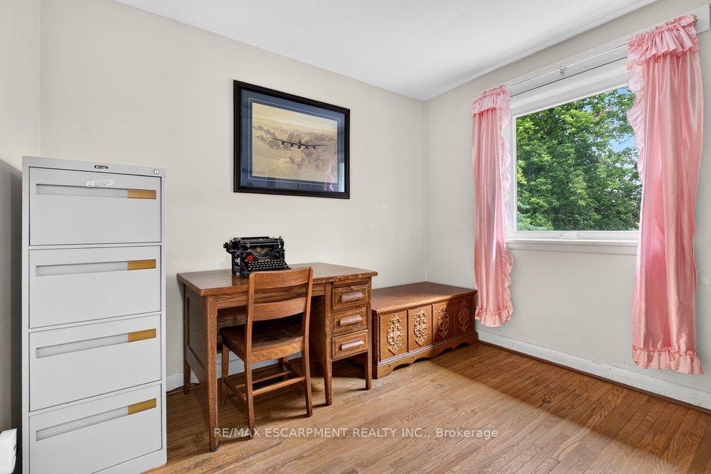Photo 25 of 795 Drury Lane, Burlington, Brant — HOMEH