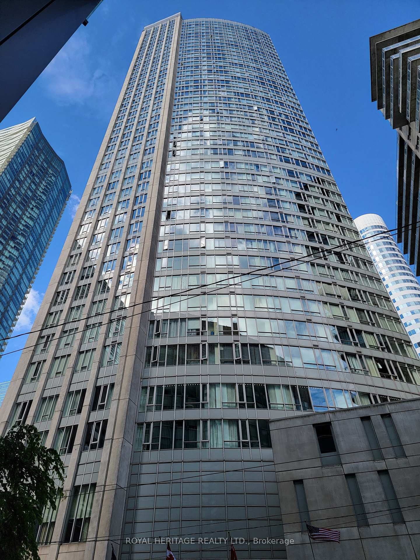 Photo 2 of Unit 2307, 210 Victoria Street, Toronto, Church-Yonge Corridor — HOMEH