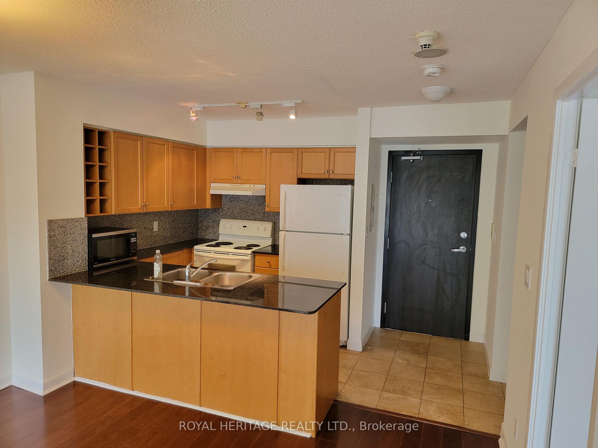 Photo 3 of Unit 2307, 210 Victoria Street, Toronto, Church-Yonge Corridor — HOMEH
