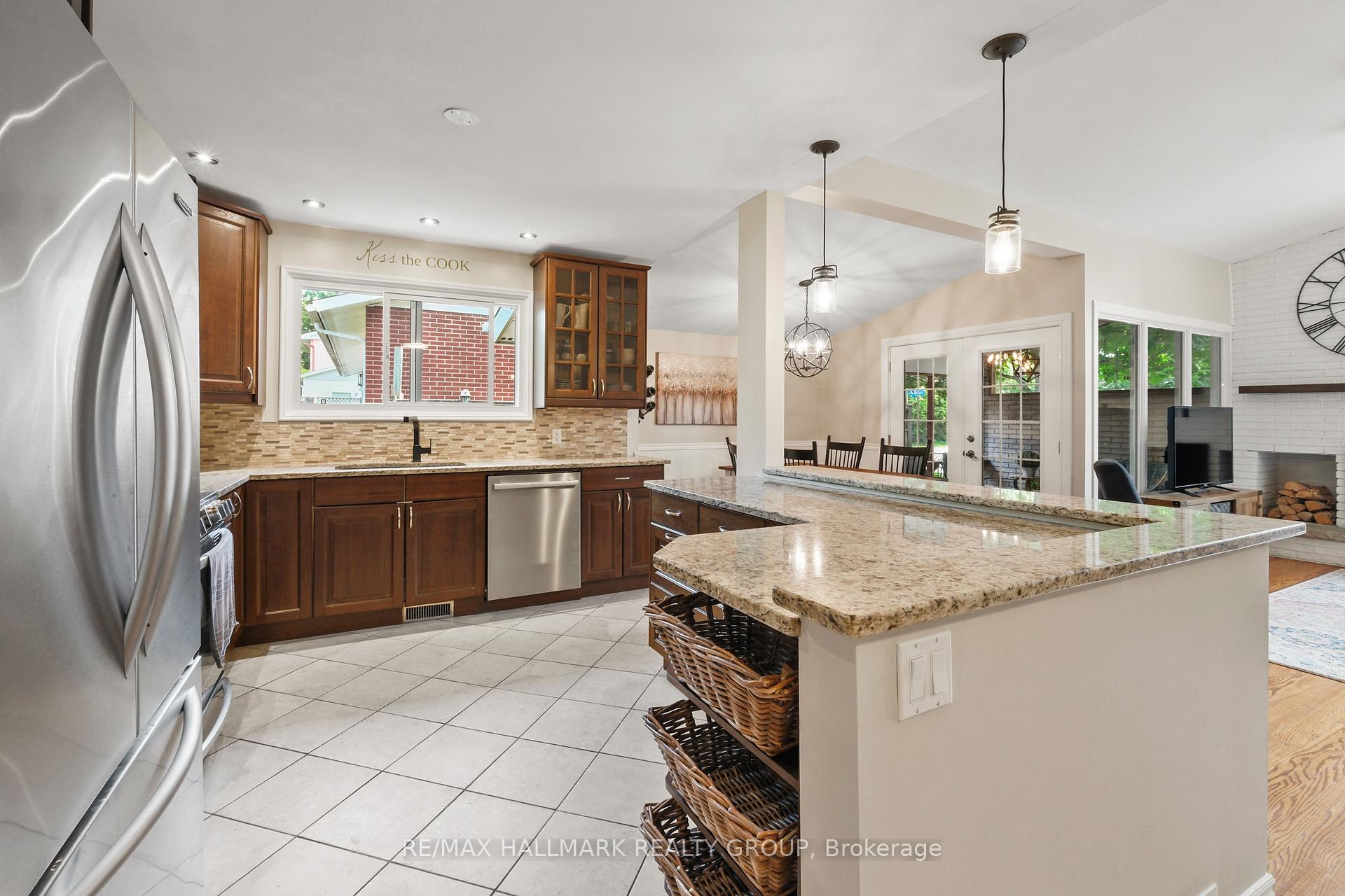 Photo 14 of 155 Banning Road, Ottawa, Kanata - Glencairn/Hazeldean — HOMEH