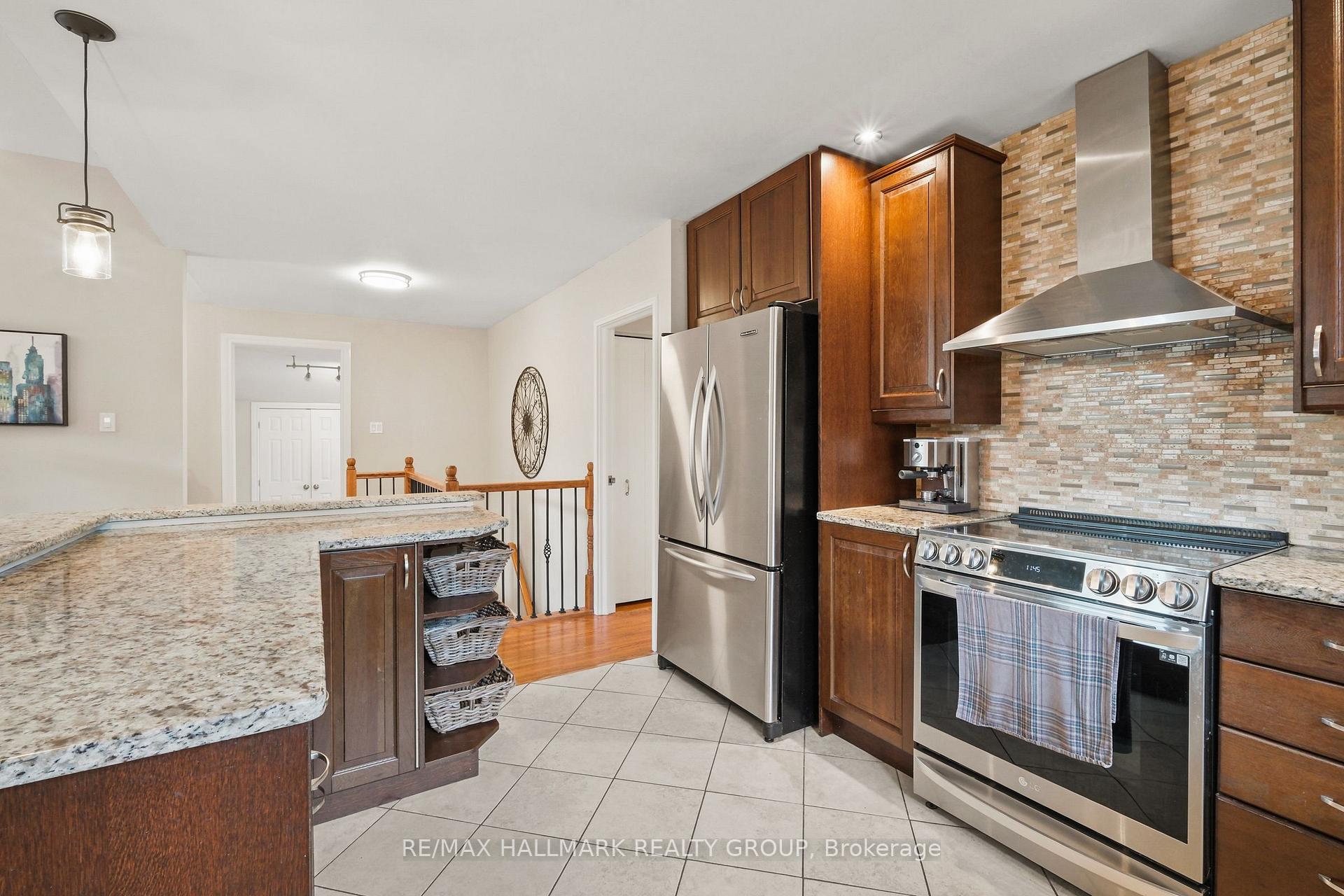 Photo 15 of 155 Banning Road, Ottawa, Kanata - Glencairn/Hazeldean — HOMEH