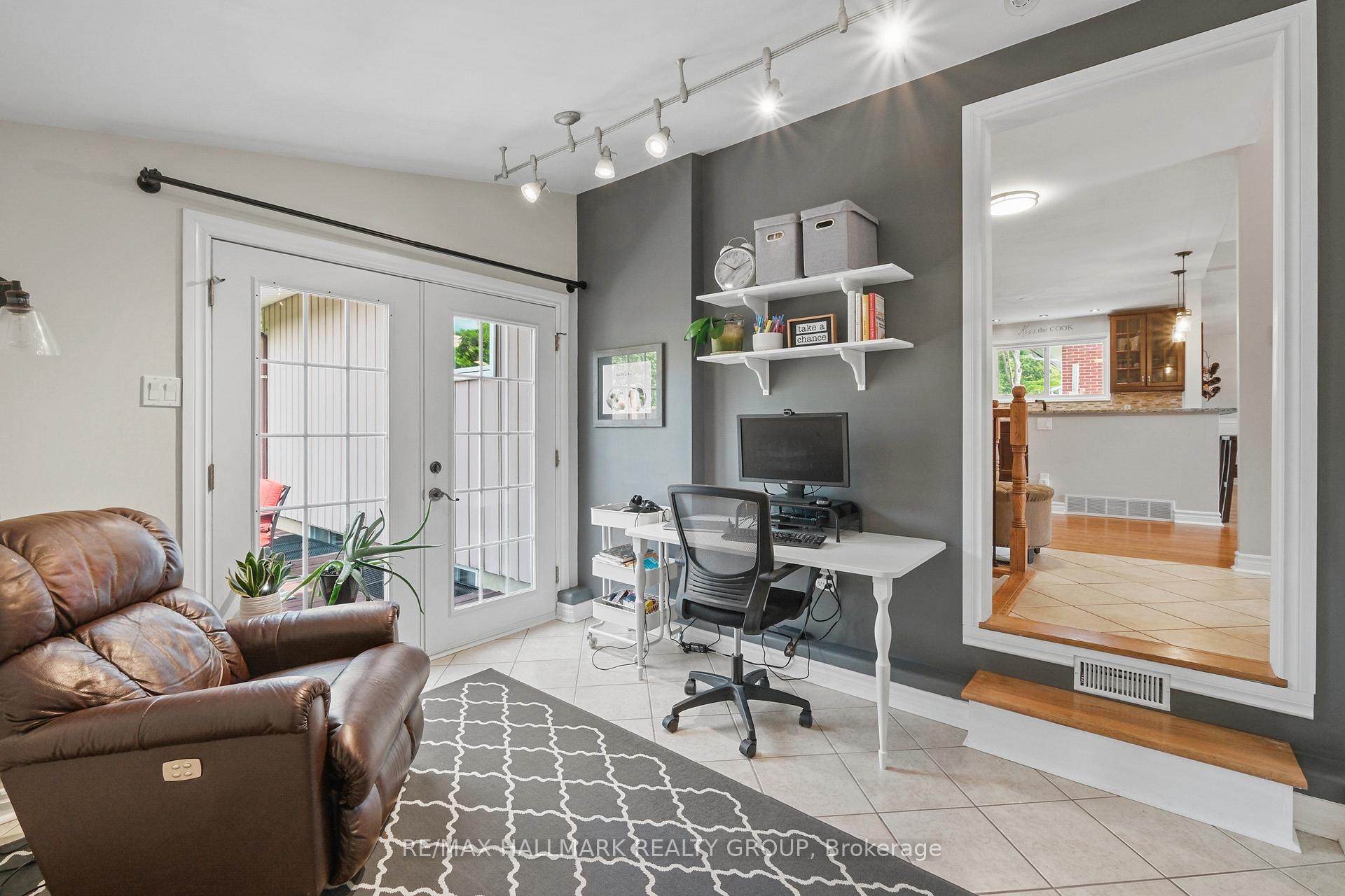 Photo 17 of 155 Banning Road, Ottawa, Kanata - Glencairn/Hazeldean — HOMEH