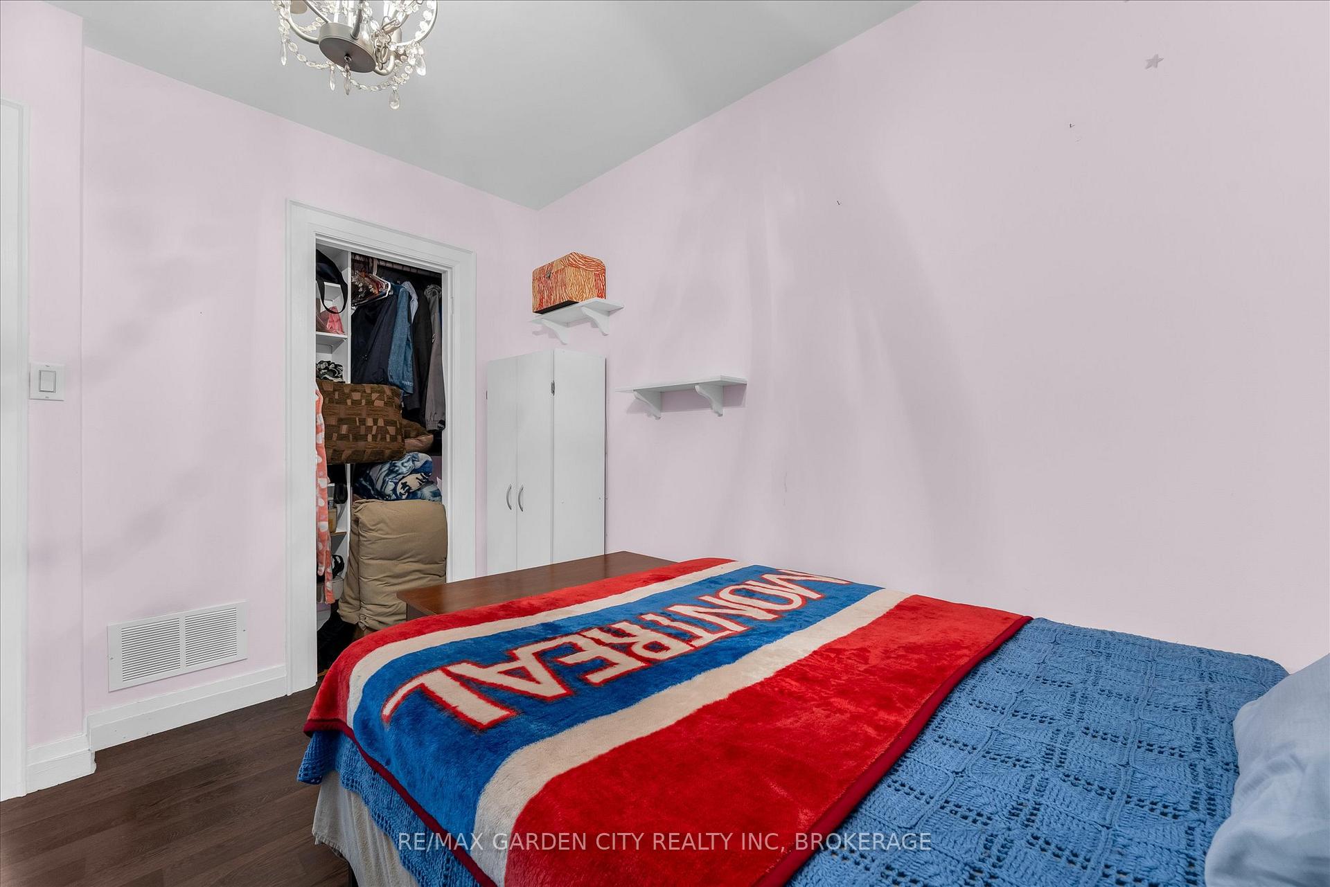 Photo 7 of 165 Pine Street S, Thorold, Thorold Downtown — HOMEH