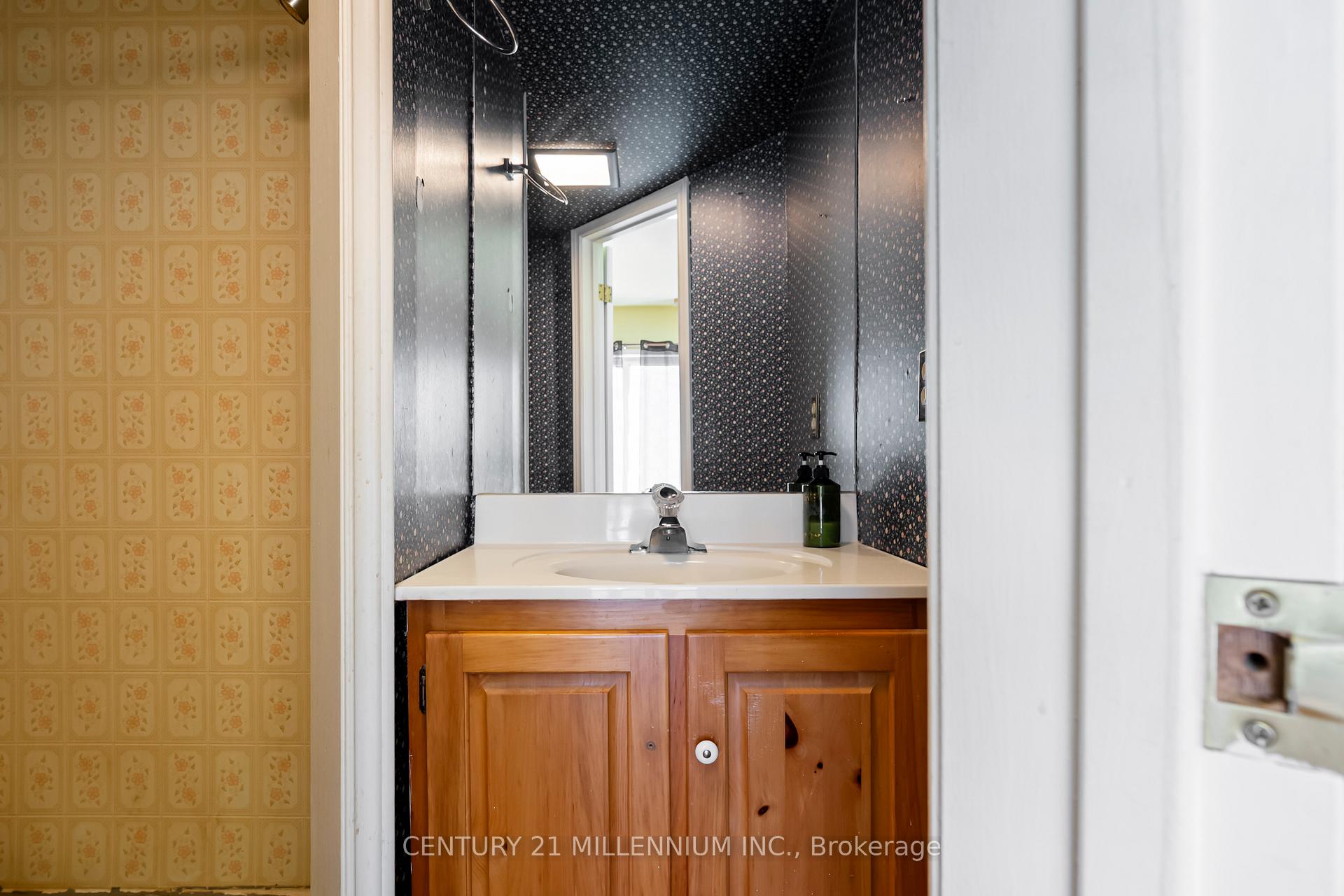 Photo 5 of 19211 Mountainview Road, Caledon, Rural Caledon — HOMEH