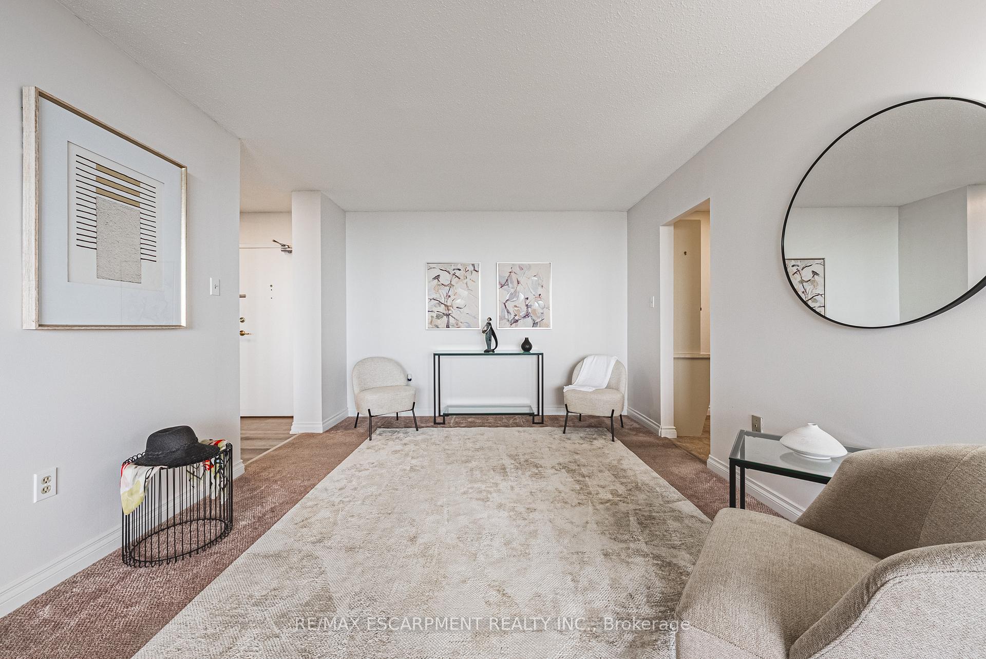 Photo 4 of Unit 1504, 2055 Upper Middle Road, Burlington, Brant Hills — HOMEH