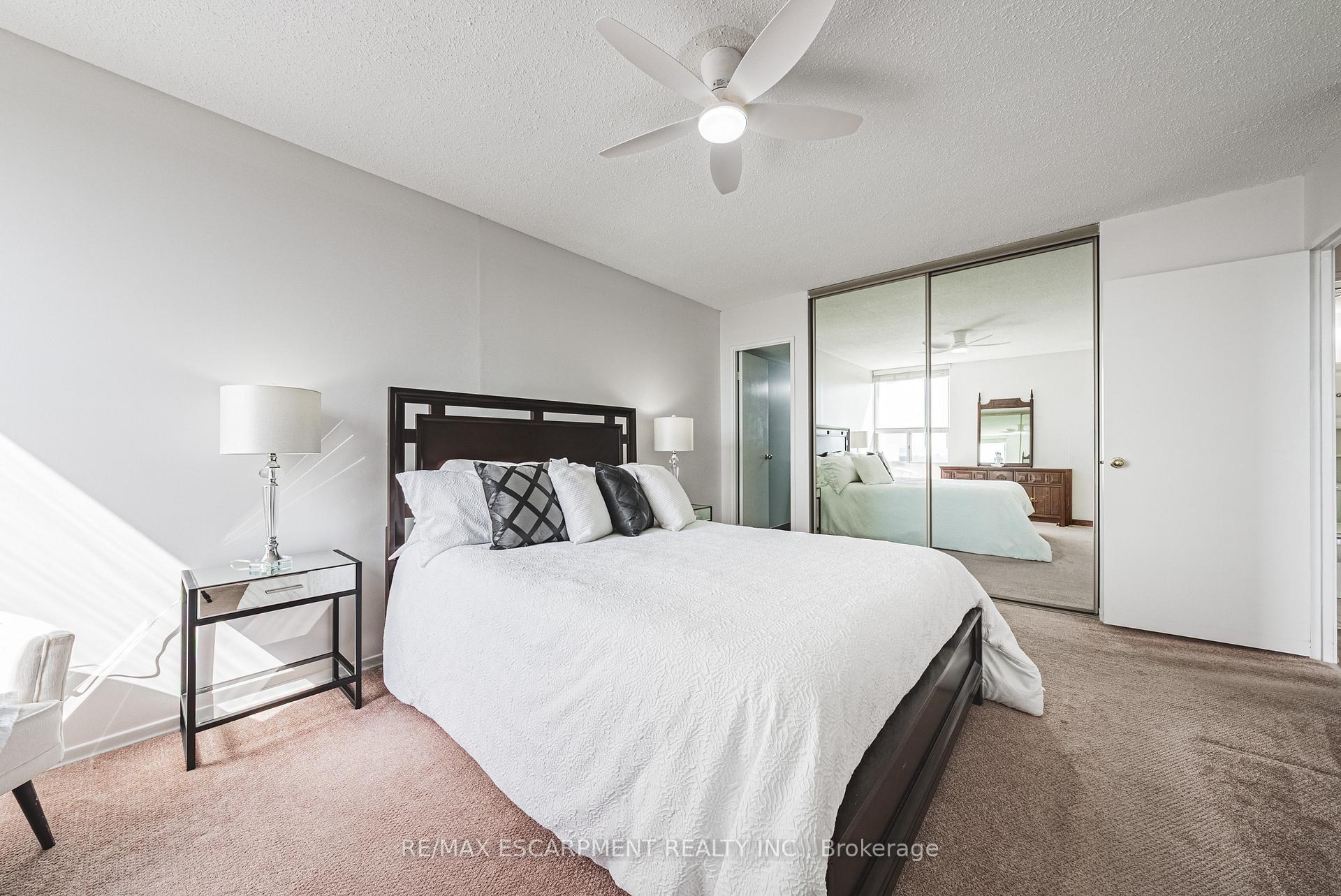 Photo 17 of Unit 1504, 2055 Upper Middle Road, Burlington, Brant Hills — HOMEH