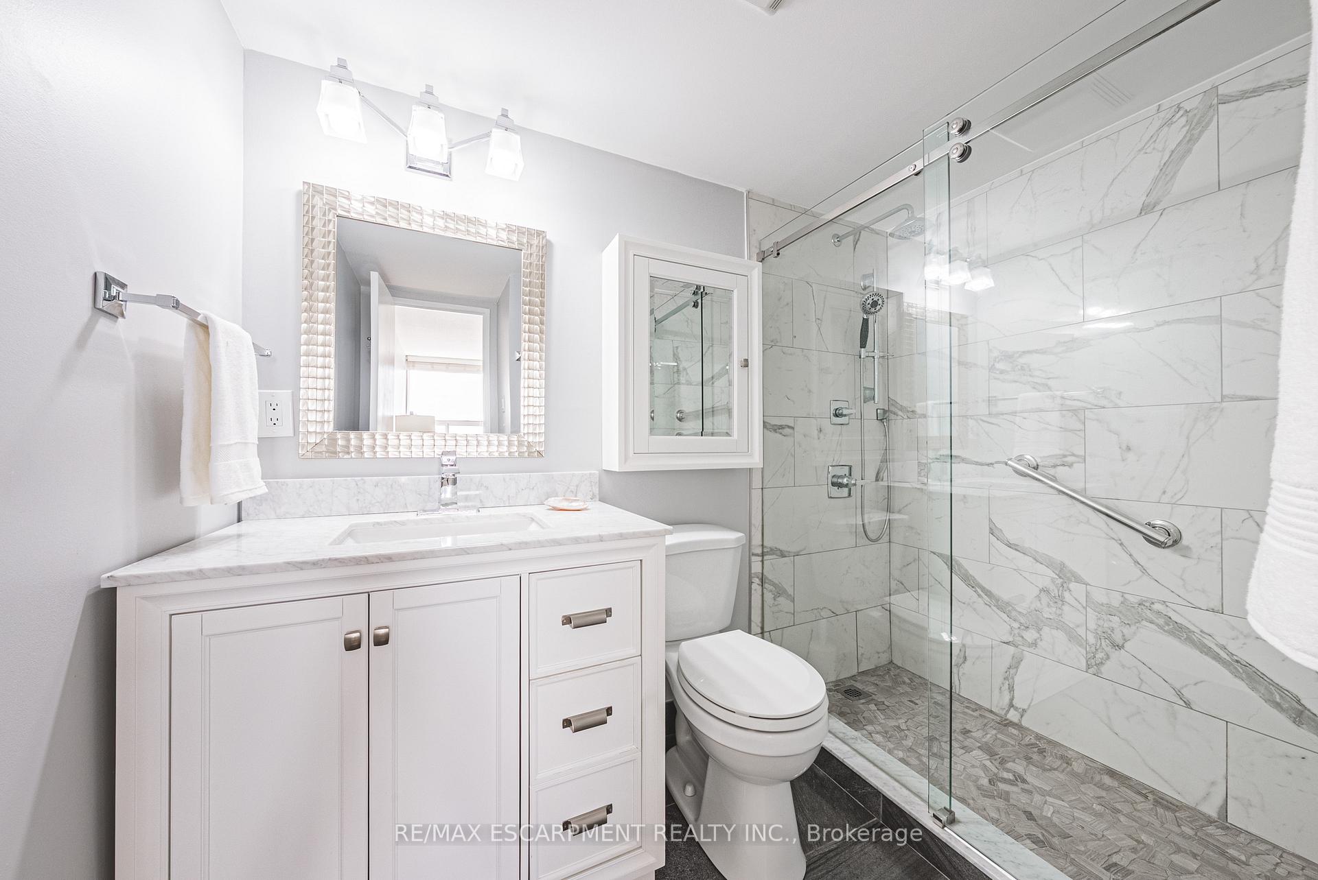 Photo 18 of Unit 1504, 2055 Upper Middle Road, Burlington, Brant Hills — HOMEH