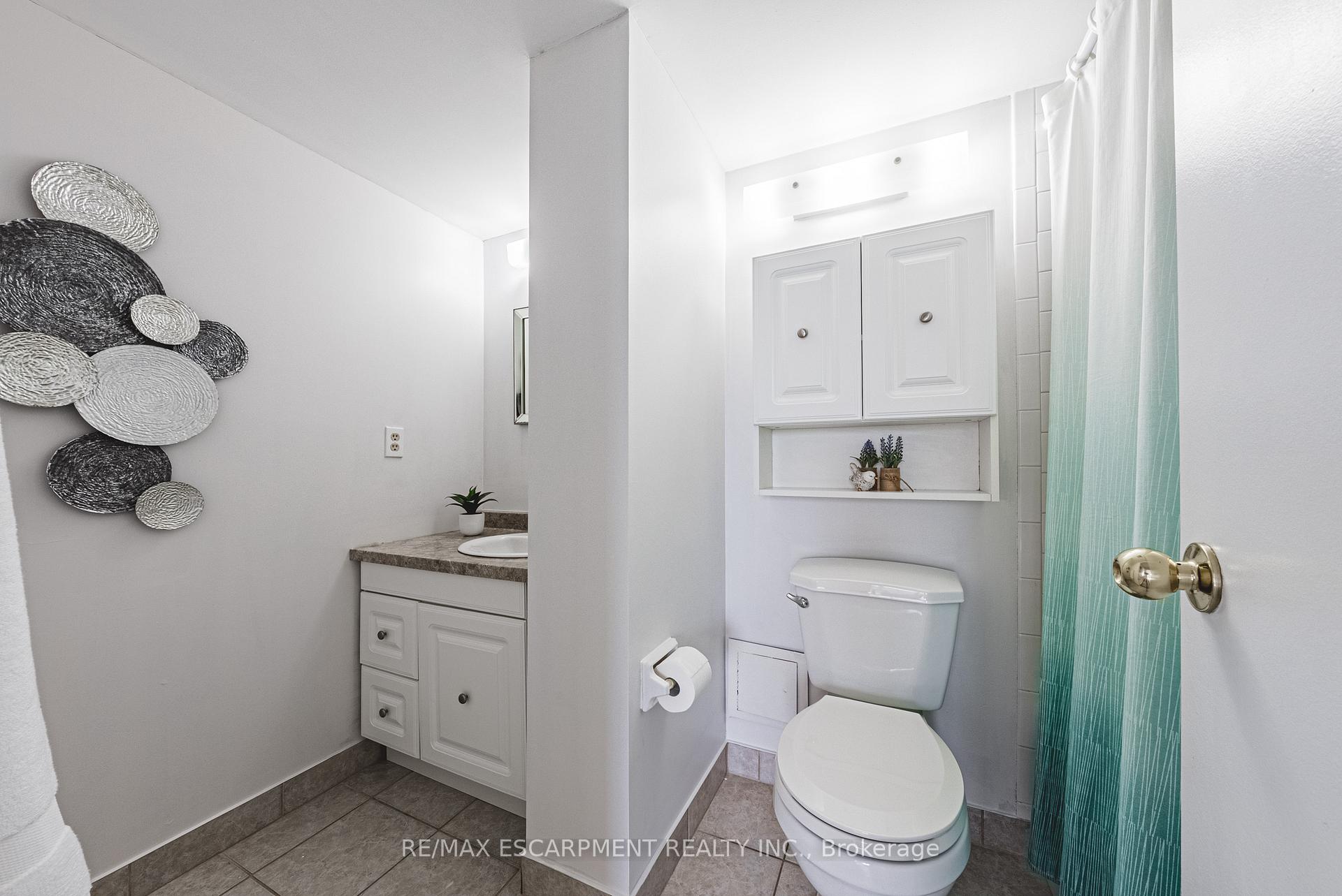 Photo 19 of Unit 1504, 2055 Upper Middle Road, Burlington, Brant Hills — HOMEH